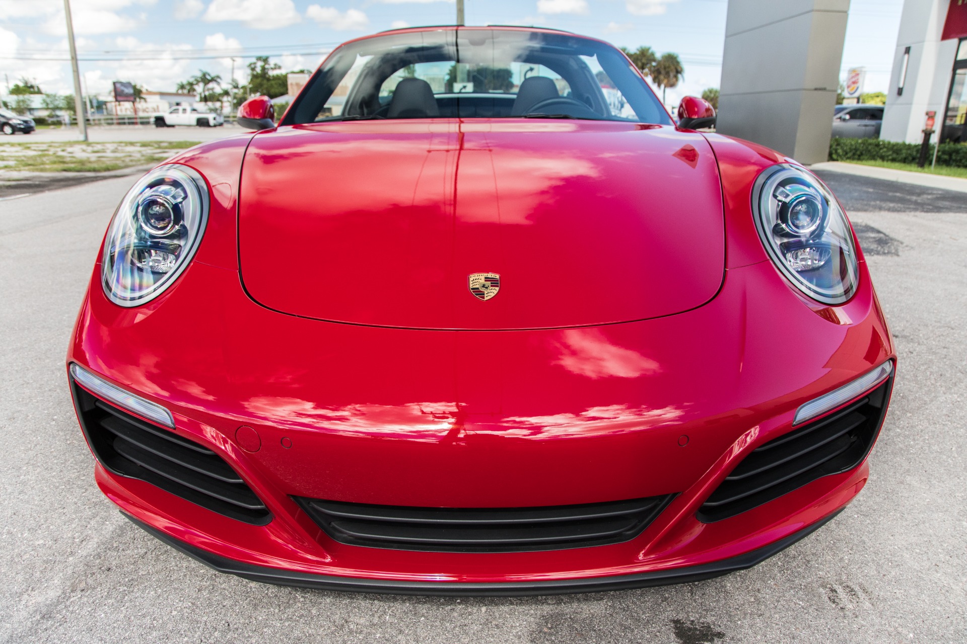 Used-2017-Porsche-911-Targa-4