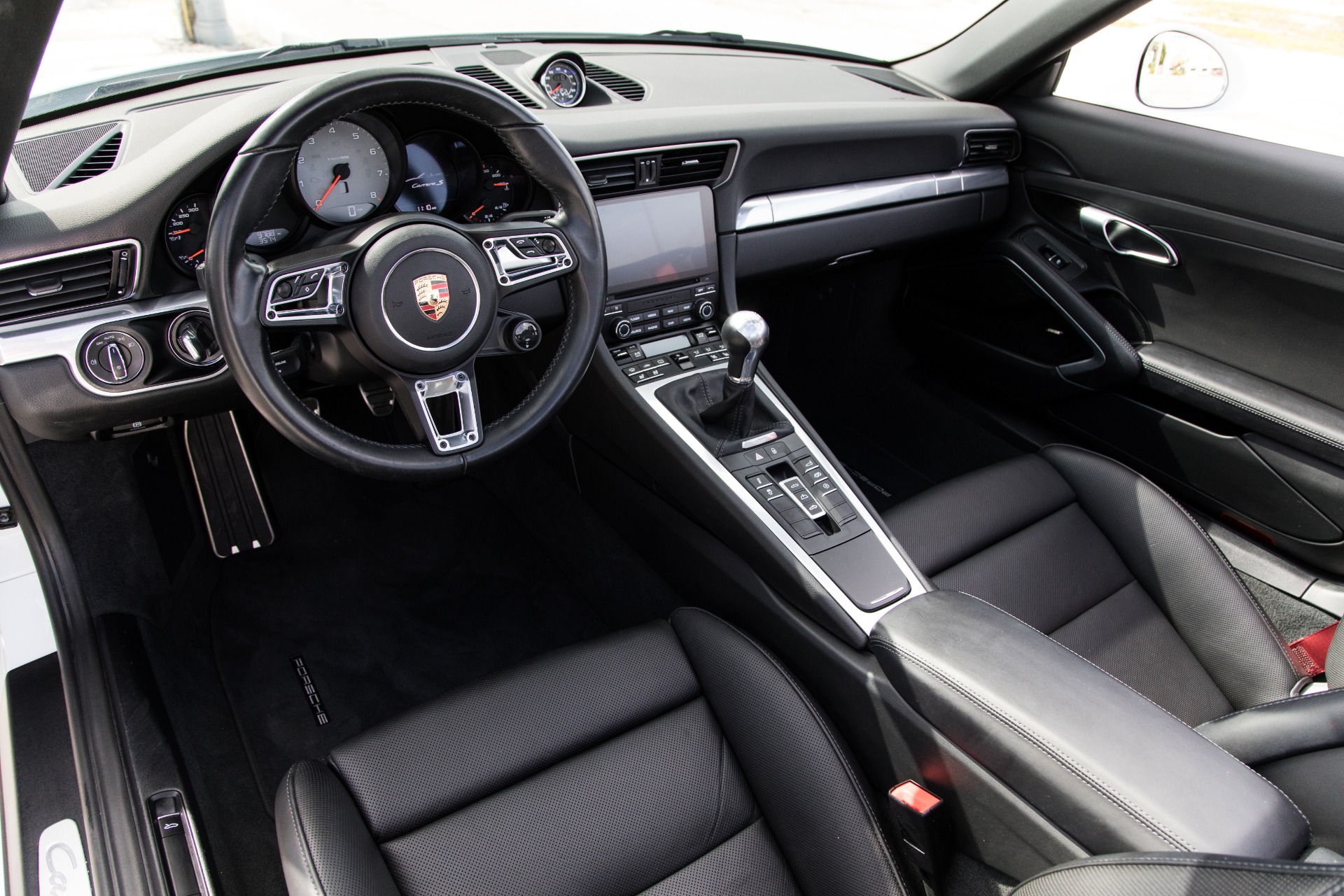 Used-2017-Porsche-911-Carrera-S