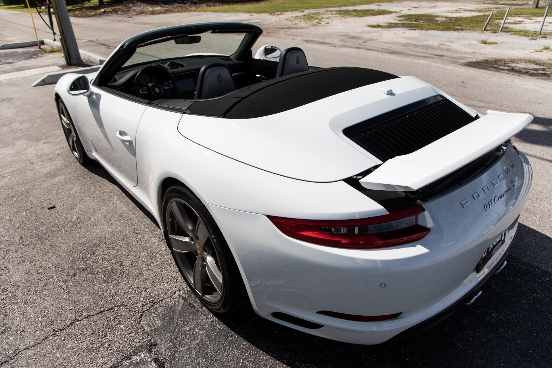 Used-2017-Porsche-911-Carrera-S