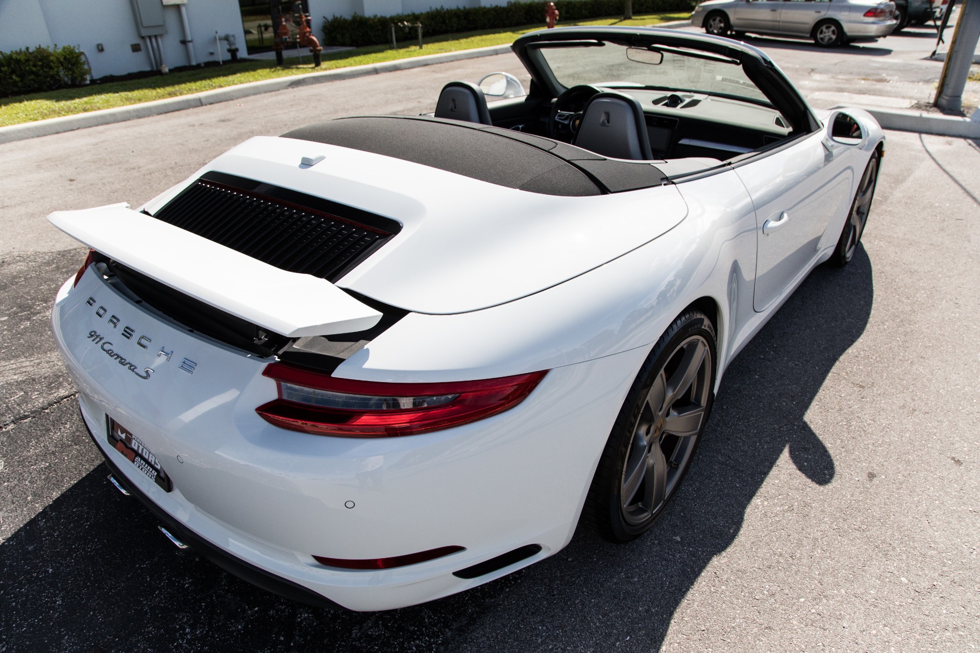 Used-2017-Porsche-911-Carrera-S