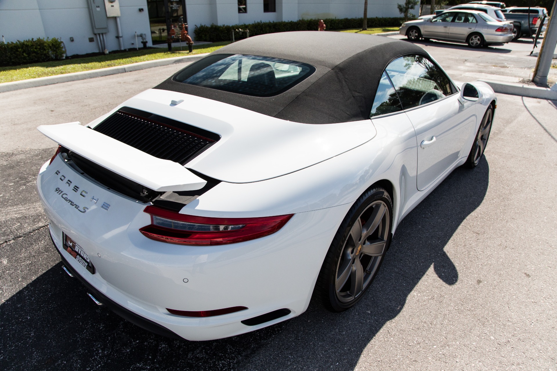 Used-2017-Porsche-911-Carrera-S