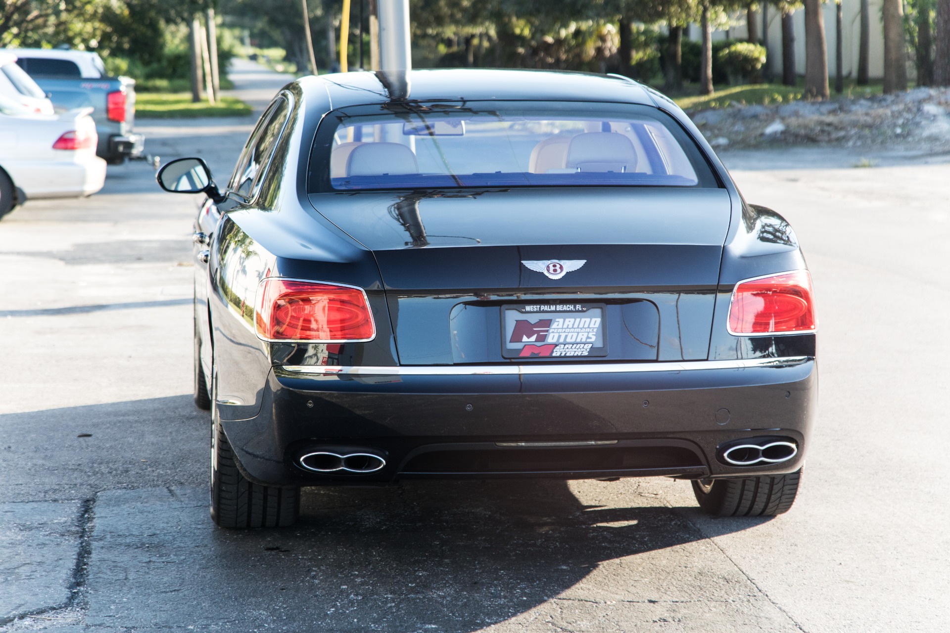 Used-2016-Bentley-Flying-Spur-V8