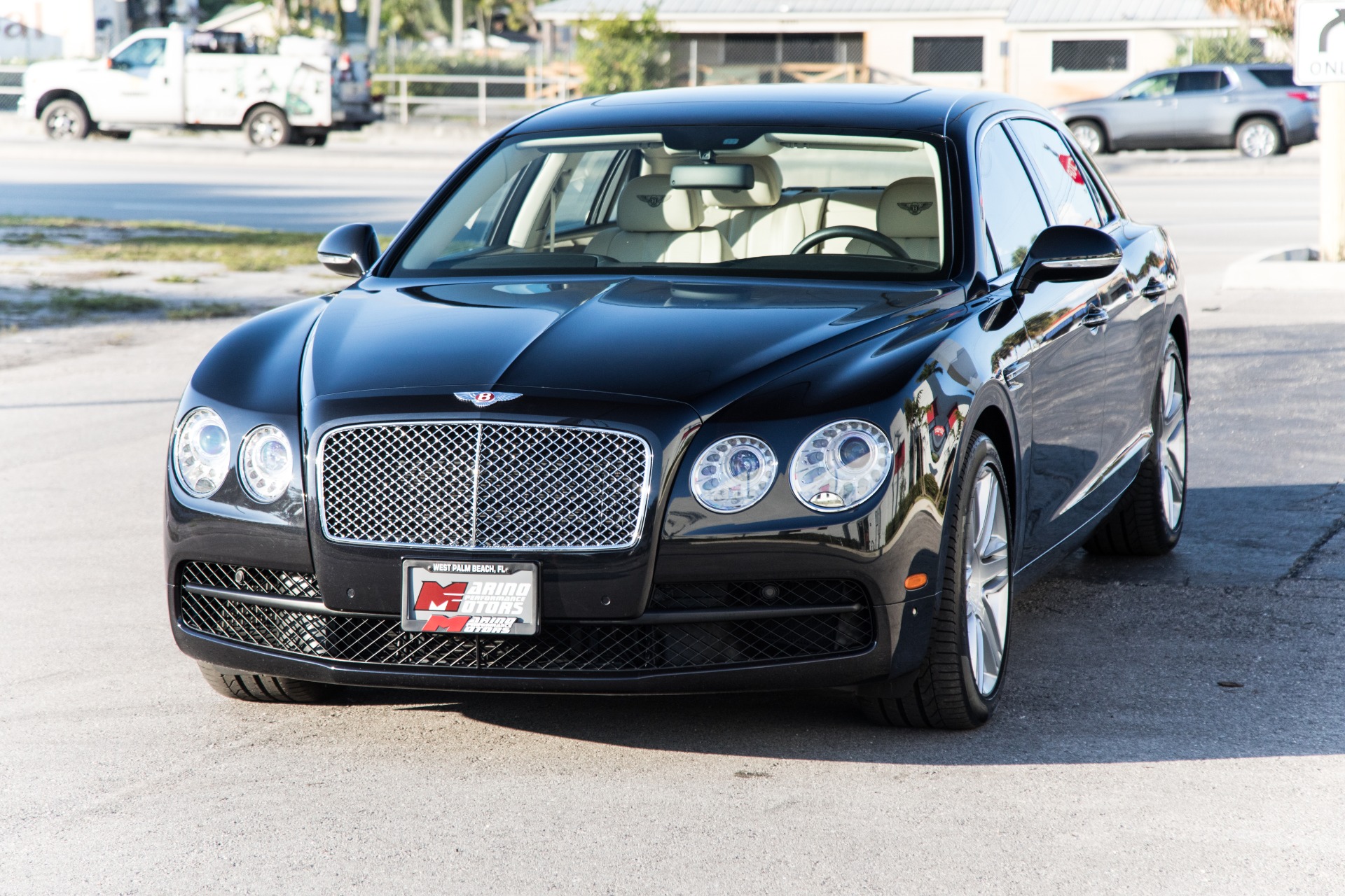Used-2016-Bentley-Flying-Spur-V8