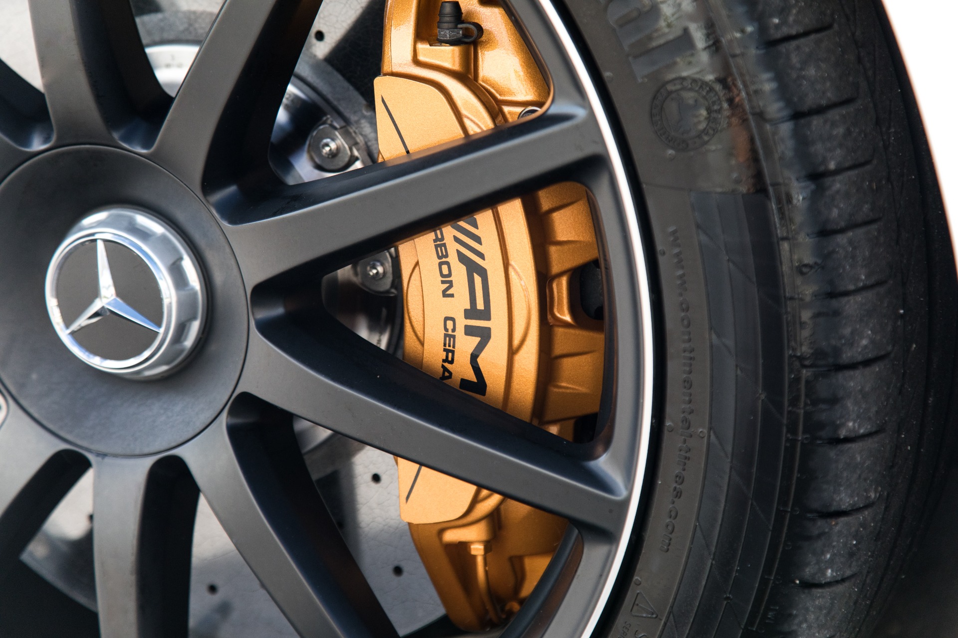 Used-2017-Mercedes-Benz-S-Class-AMG-S-63