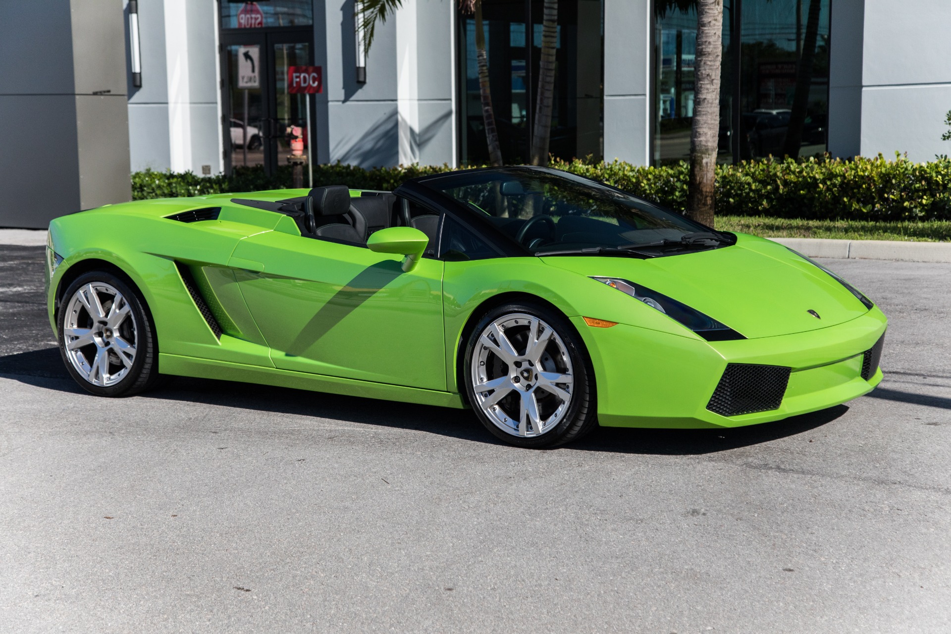 Used-2008-Lamborghini-Gallardo-Spyder
