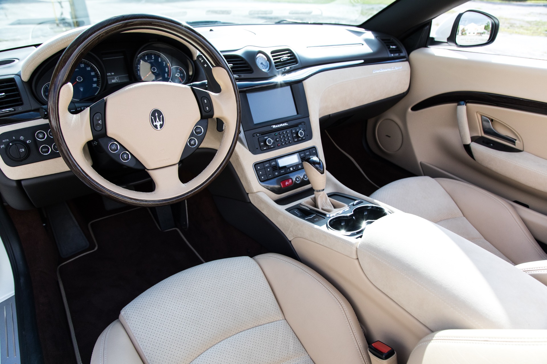 Used-2017-Maserati-GranTurismo-Convertible