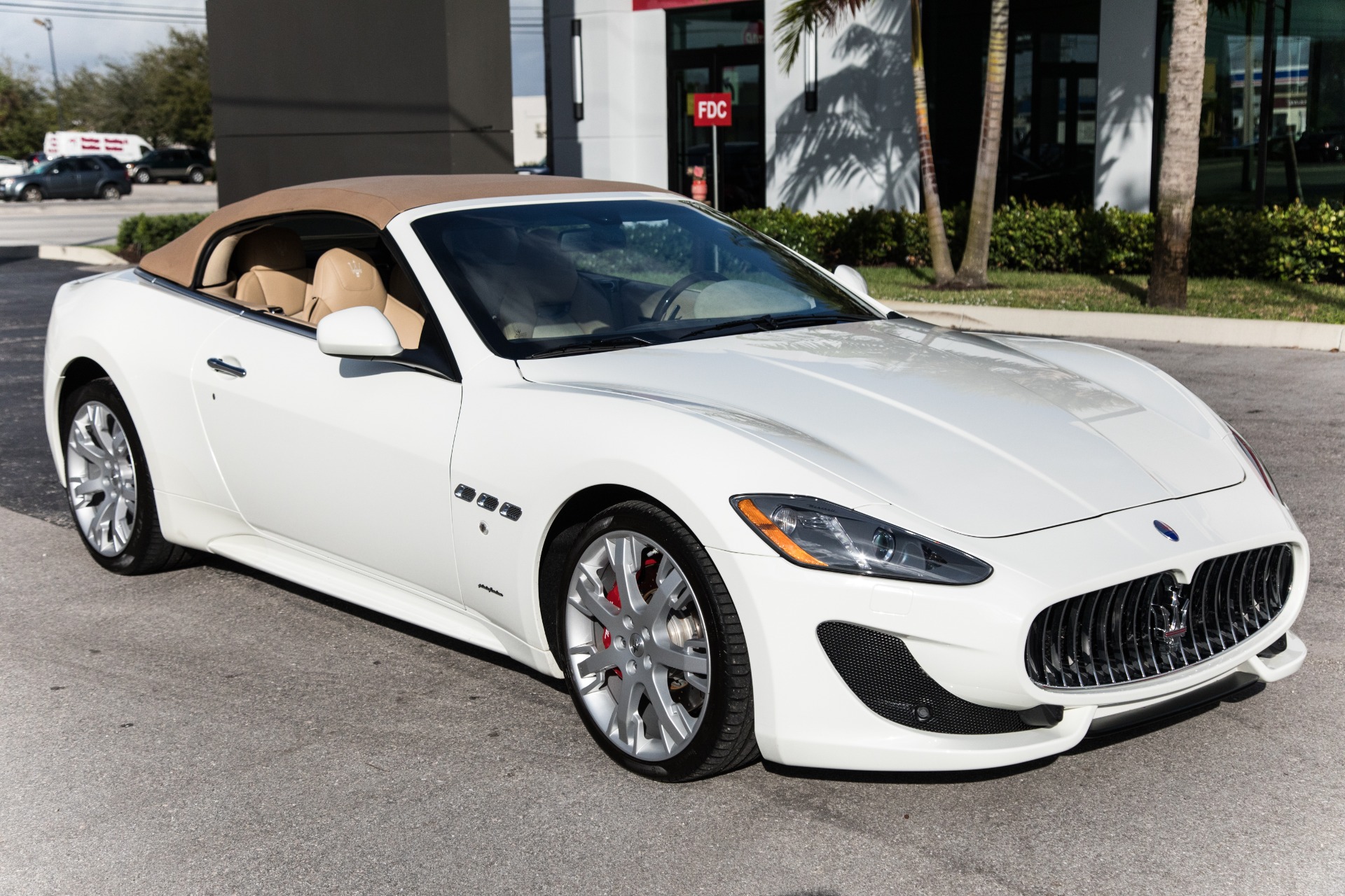 Used-2017-Maserati-GranTurismo-Convertible