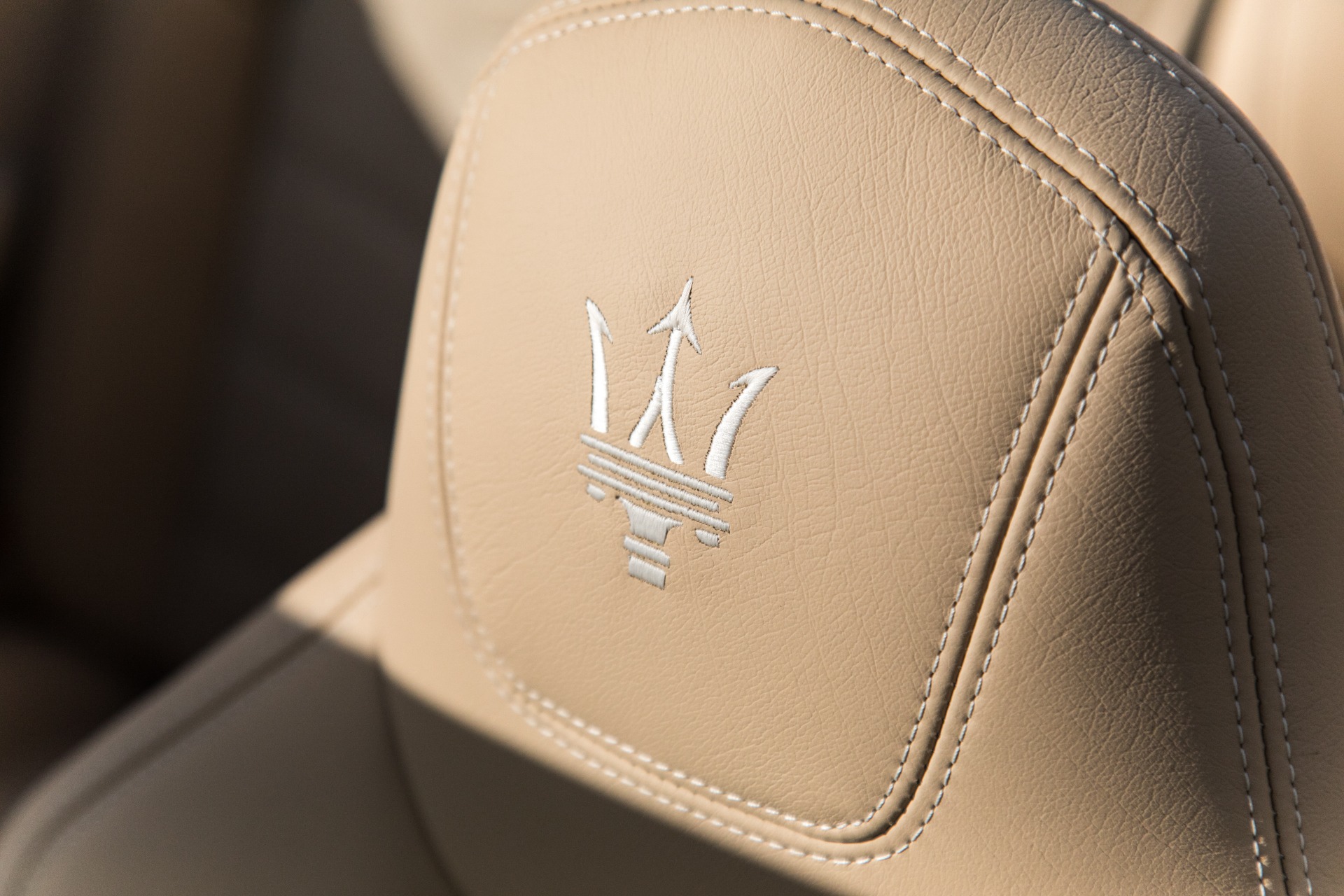 Used-2017-Maserati-GranTurismo-Convertible
