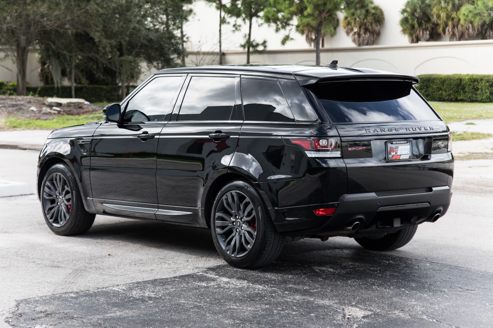 Used 2016 Land Rover Range Rover Sport HST For Sale