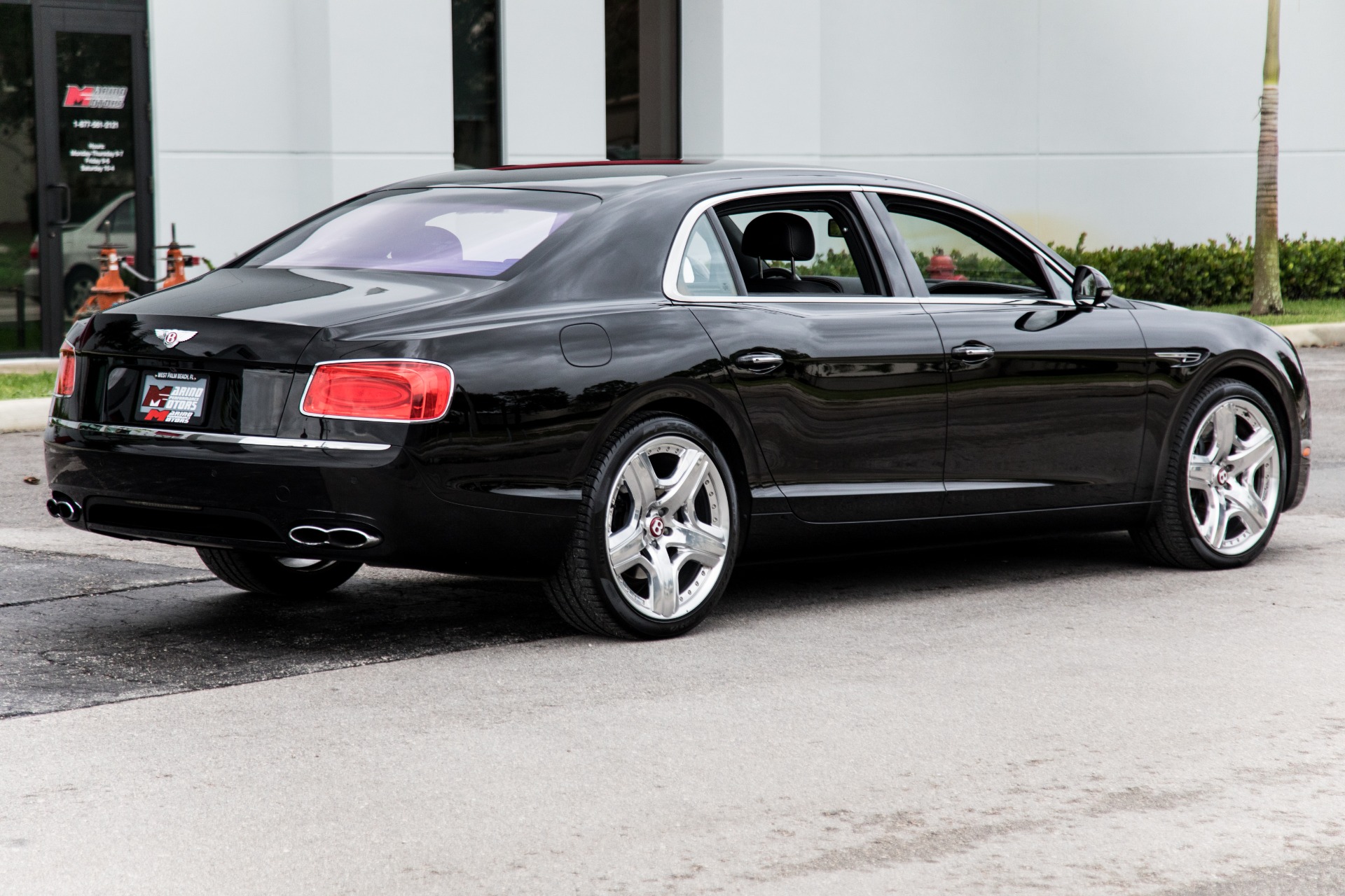 Used-2015-Bentley-Flying-Spur-V8