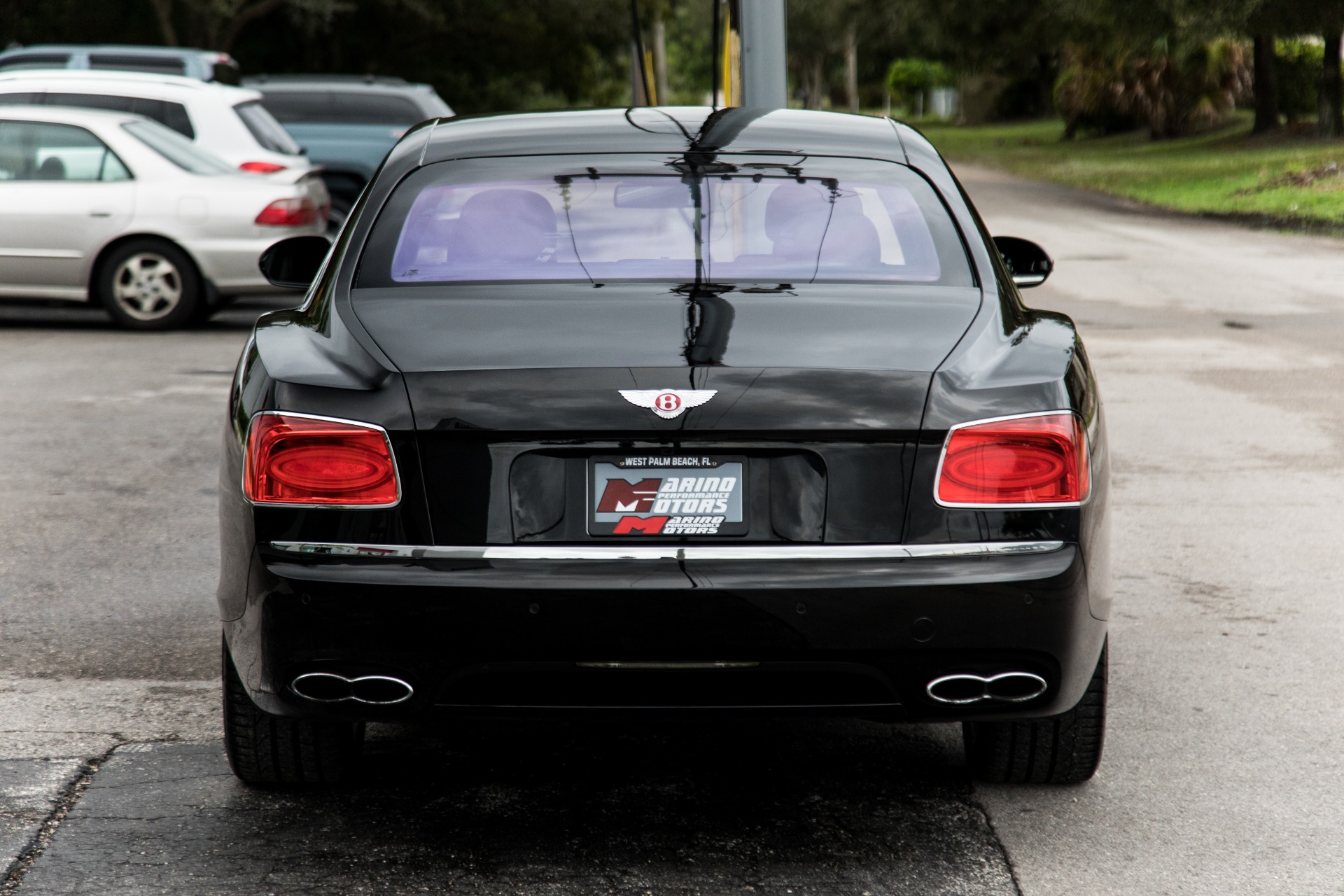 Used-2015-Bentley-Flying-Spur-V8