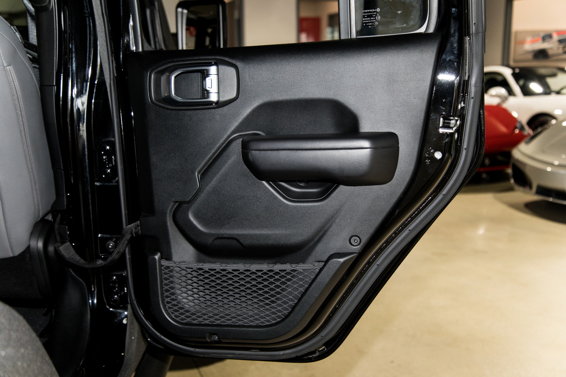 Used-2018-Jeep-Wrangler-Unlimited-Sport-Starwood