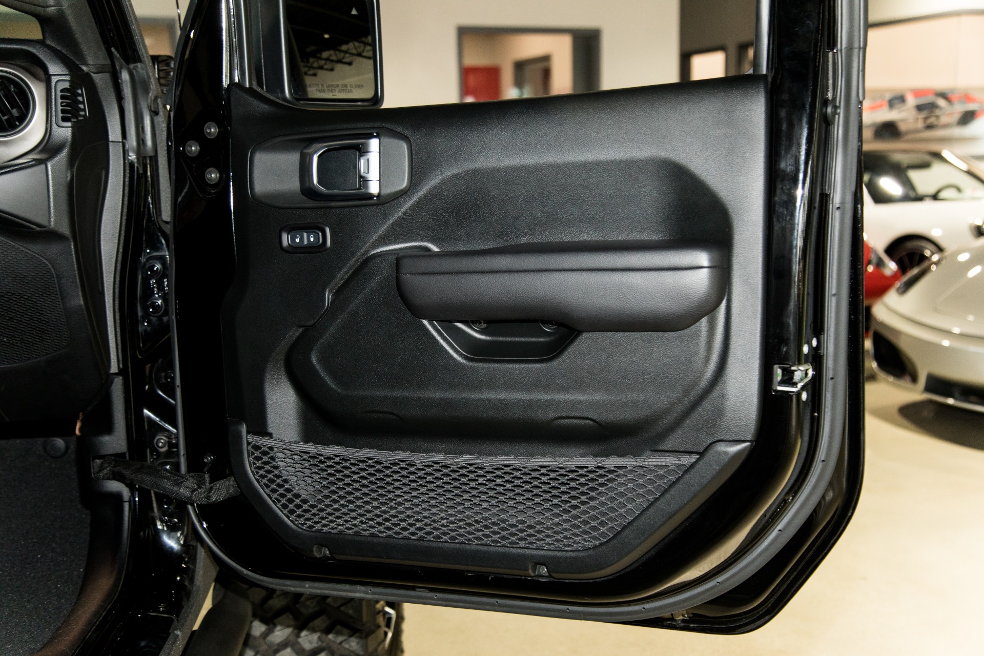 Used-2018-Jeep-Wrangler-Unlimited-Sport-Starwood