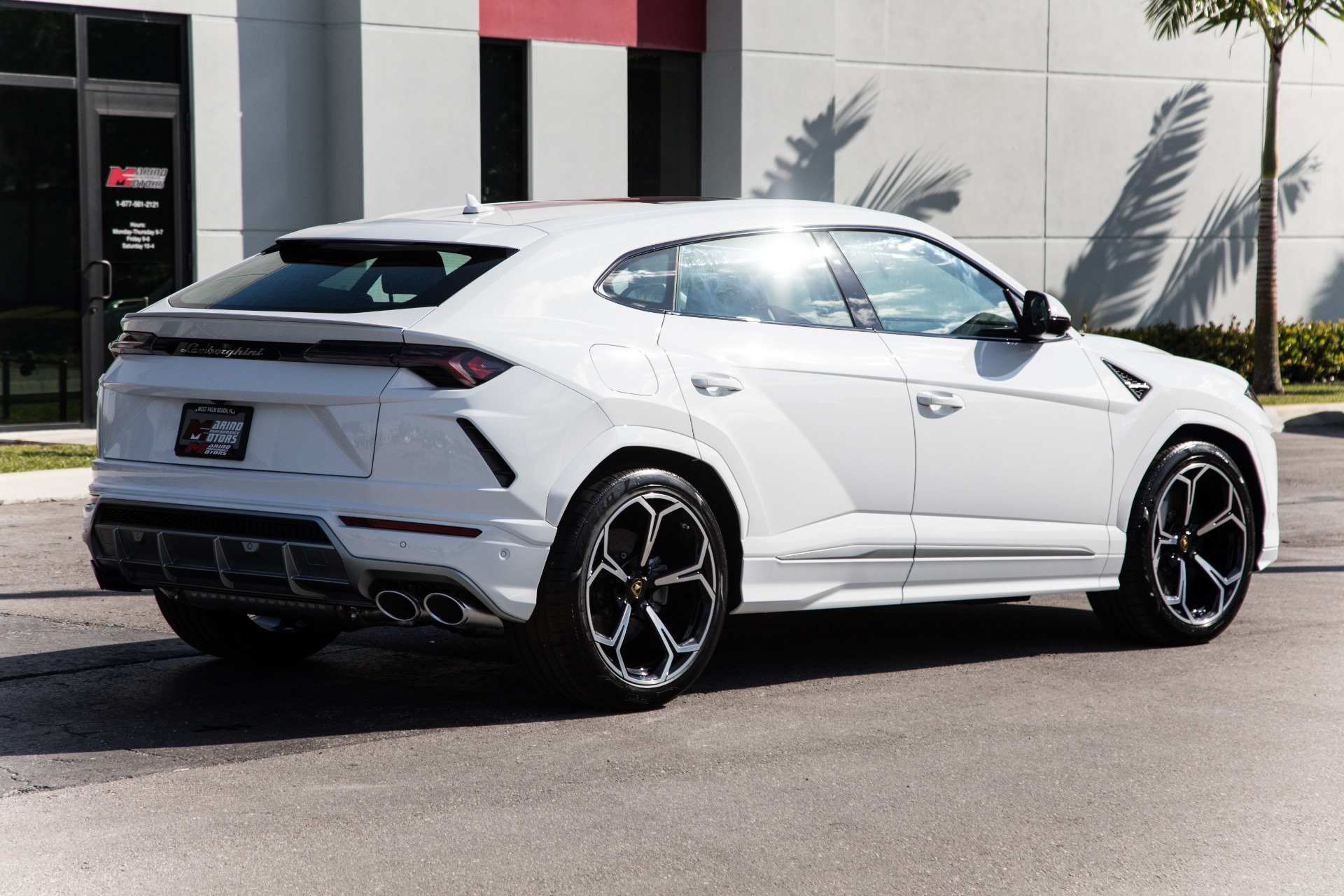 Used-2020-Lamborghini-Urus