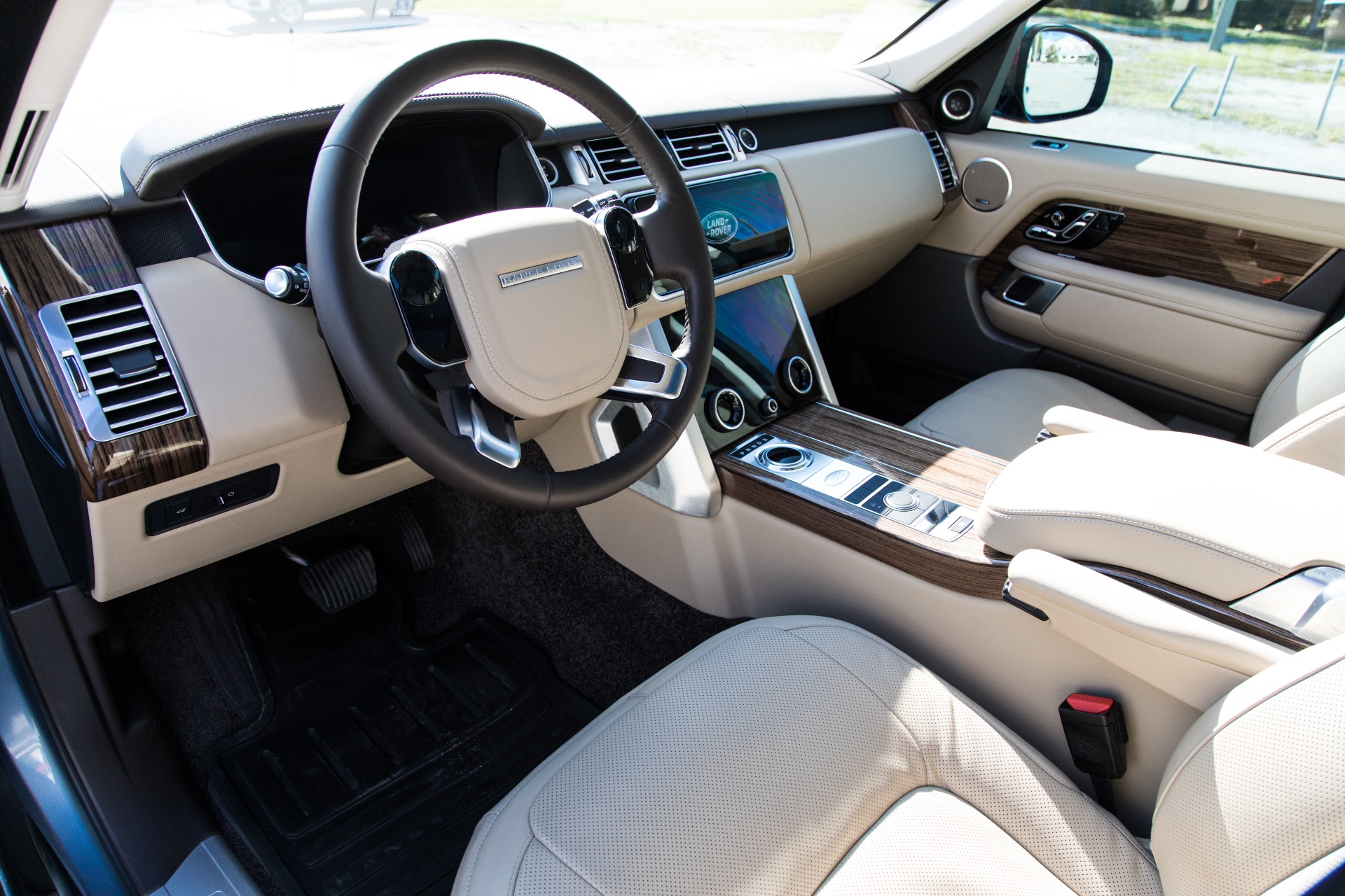 Used-2018-Land-Rover-Range-Rover-Supercharged