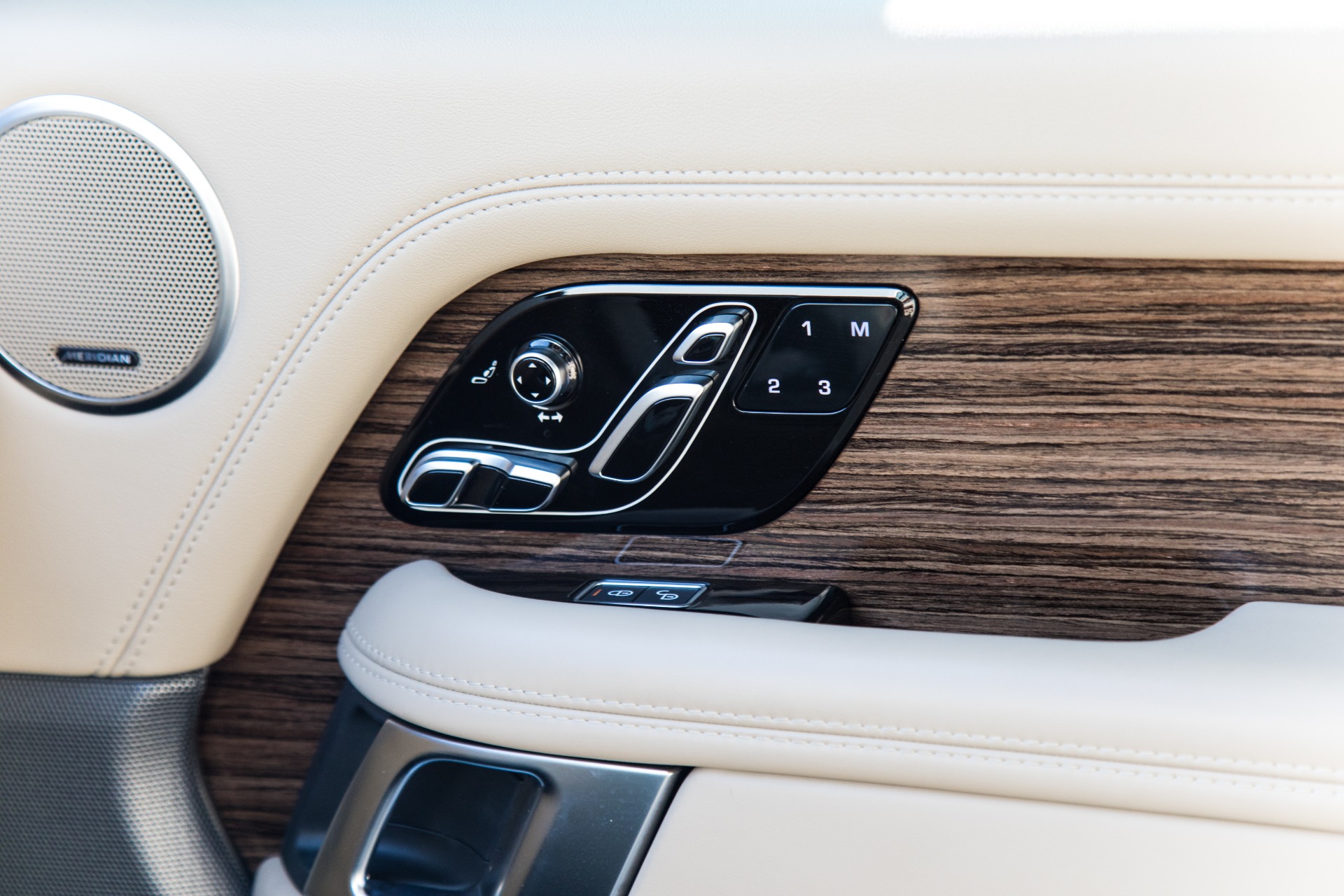 Used-2018-Land-Rover-Range-Rover-Supercharged