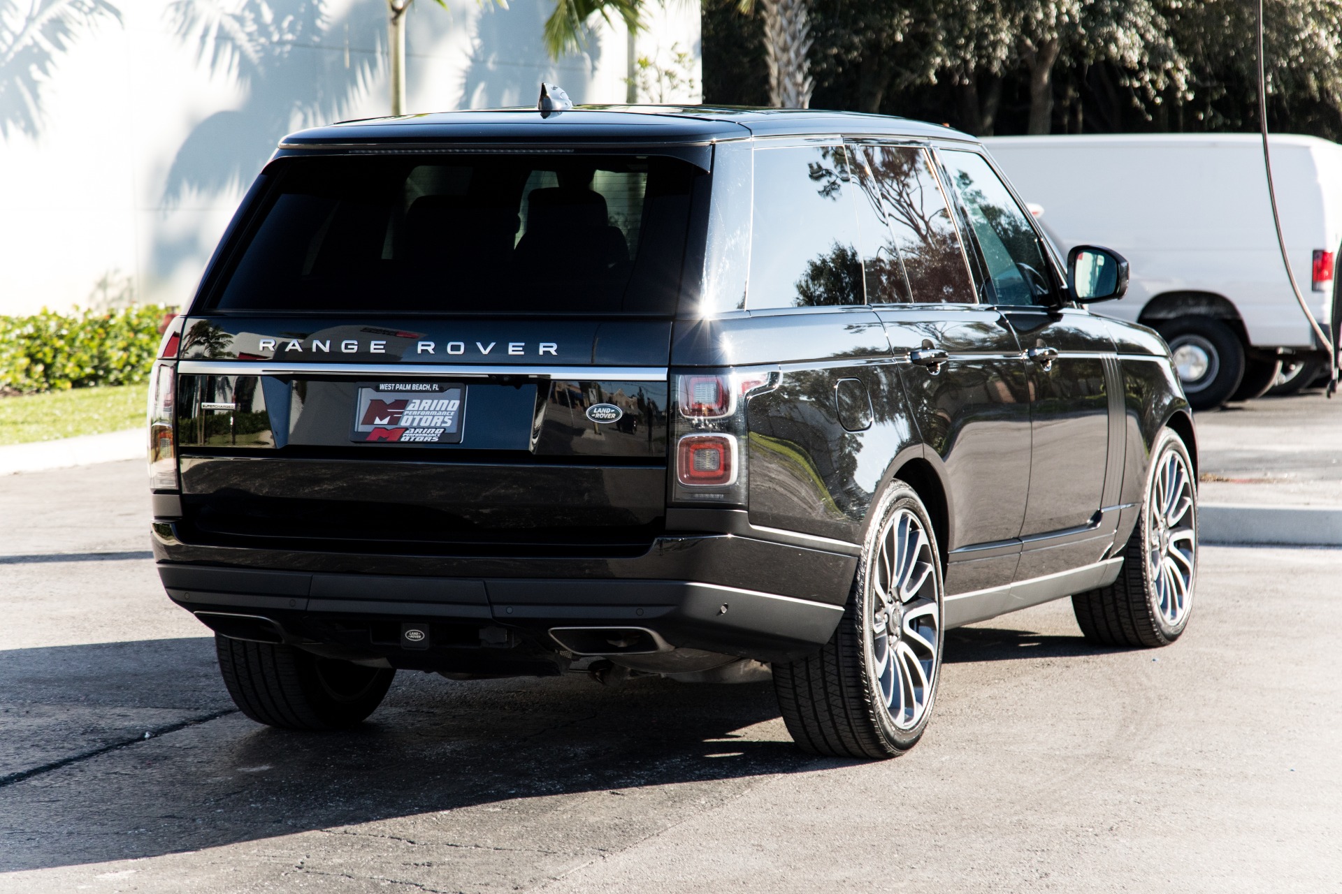 Used-2018-Land-Rover-Range-Rover-Supercharged