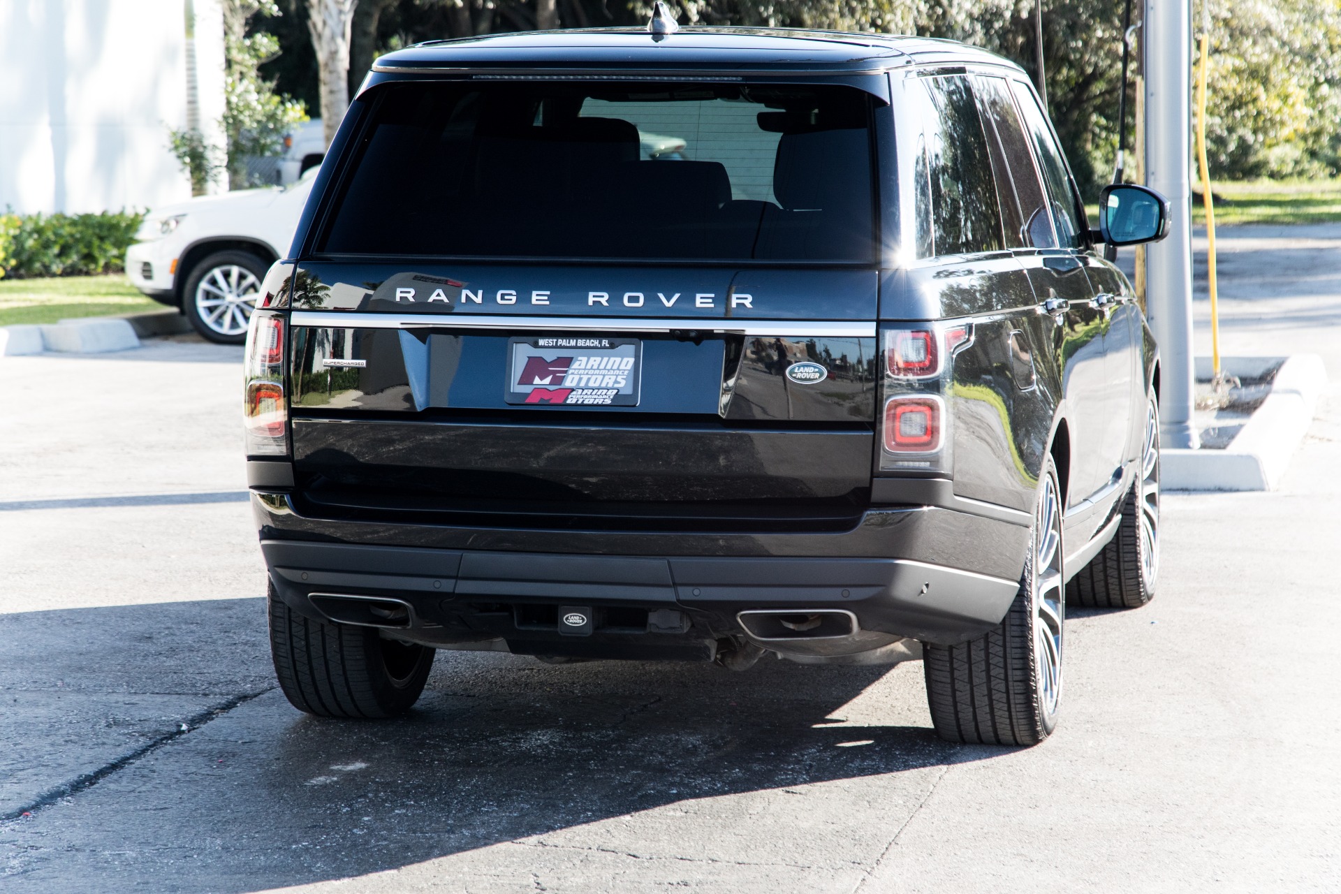 Used-2018-Land-Rover-Range-Rover-Supercharged