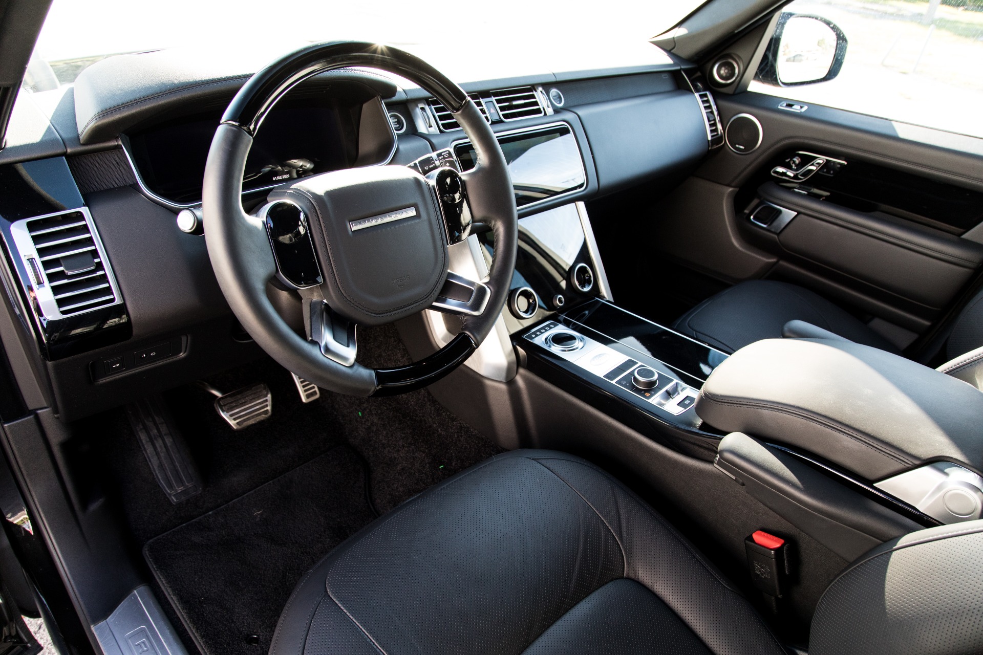 Used-2018-Land-Rover-Range-Rover-Supercharged