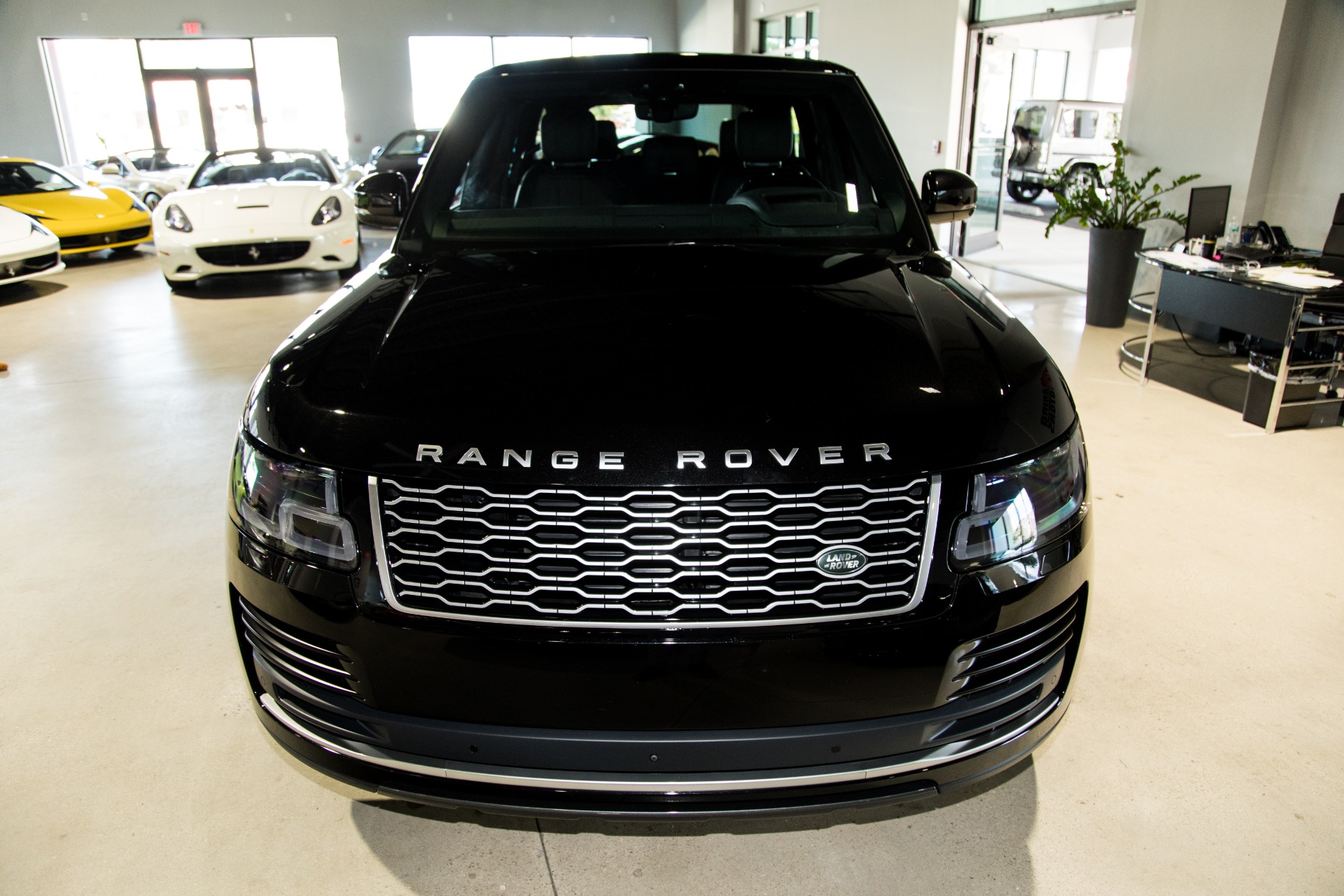 Used-2018-Land-Rover-Range-Rover-Supercharged