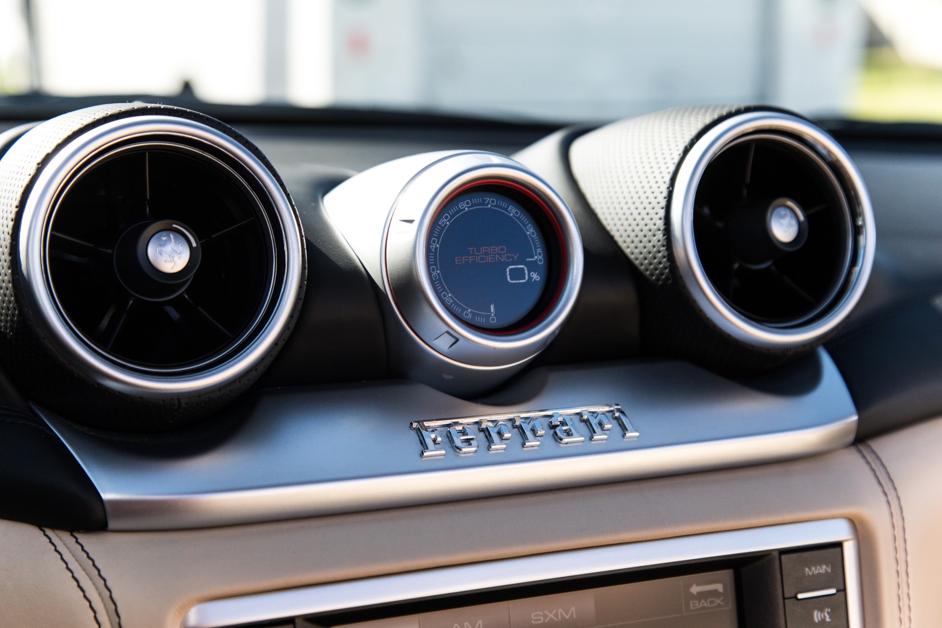 Used-2016-Ferrari-California-T