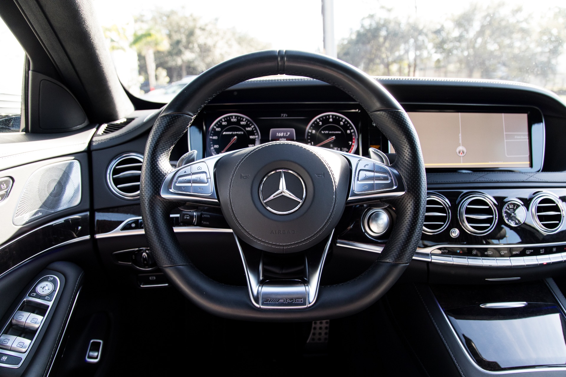 Used-2016-Mercedes-Benz-S-Class-AMG-S-63