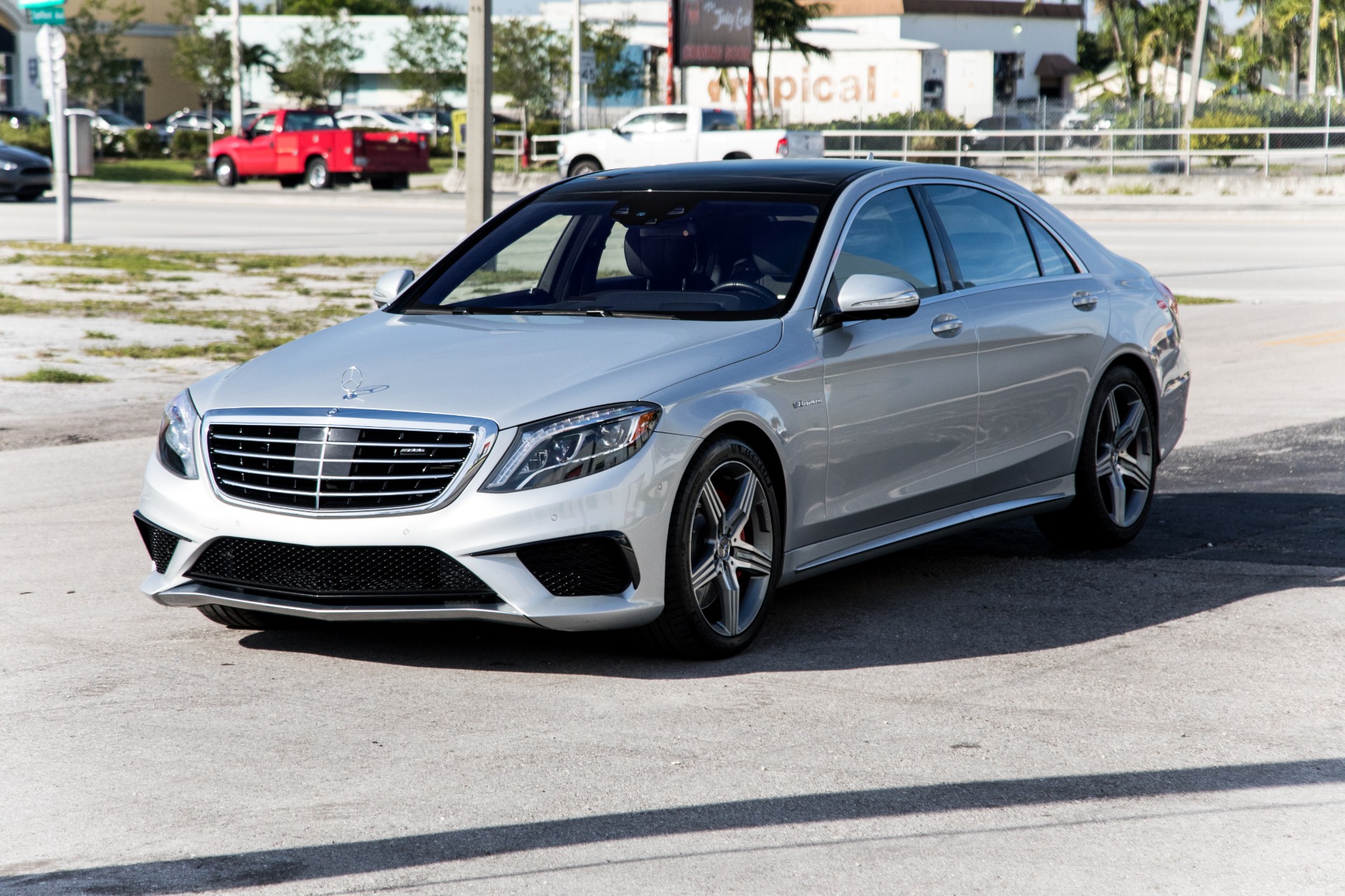 Used-2016-Mercedes-Benz-S-Class-AMG-S-63