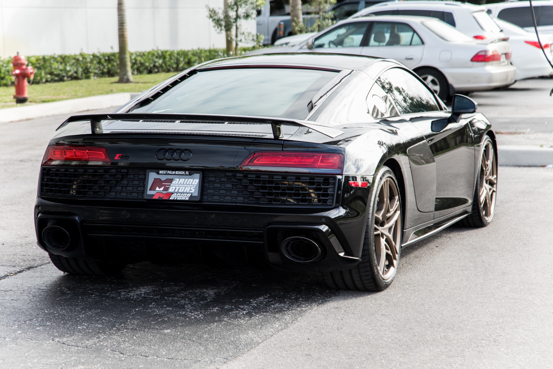 Used-2020-Audi-R8-52-quattro-V10-performance-Decennium