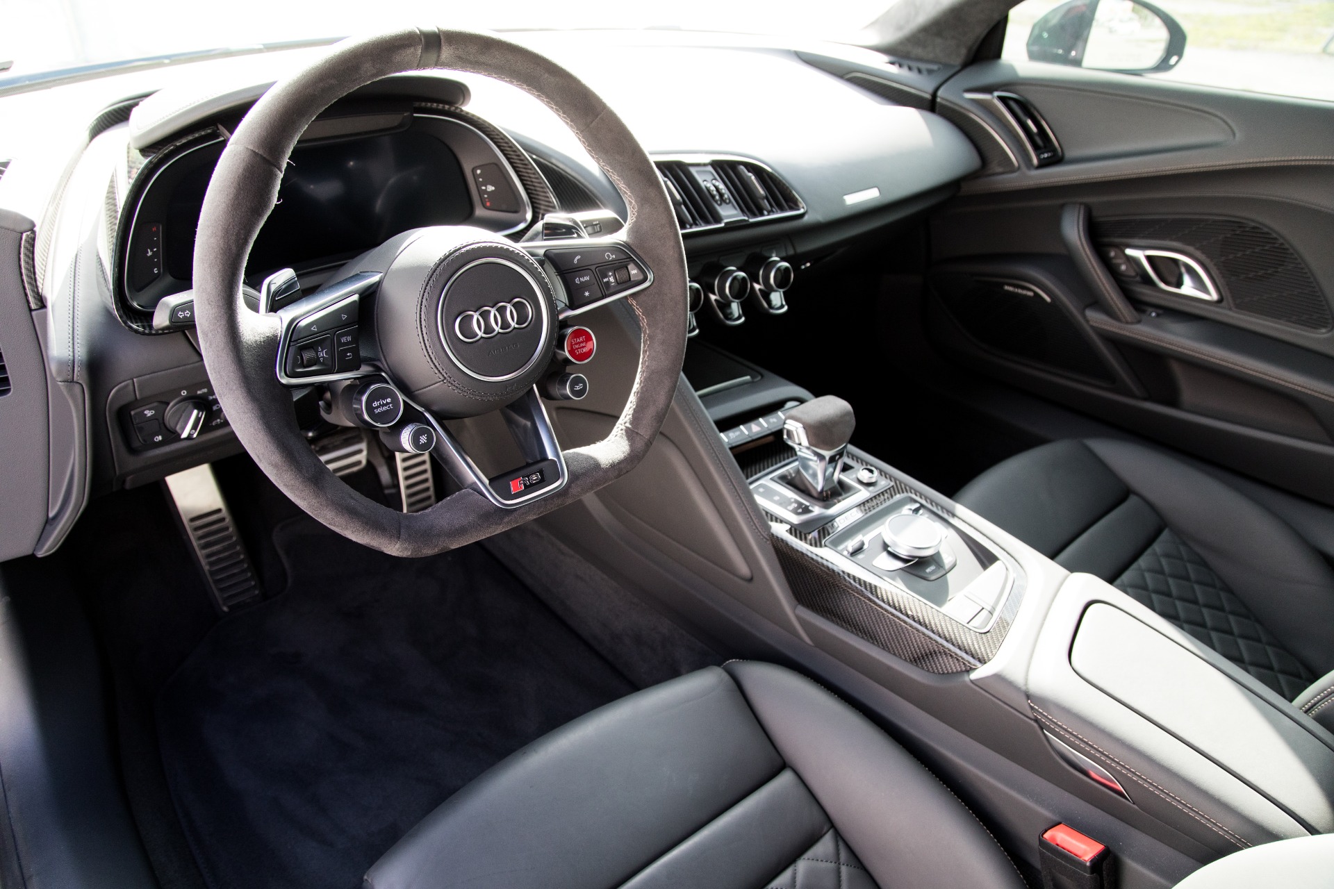 Used-2020-Audi-R8-52-quattro-V10-performance-Decennium