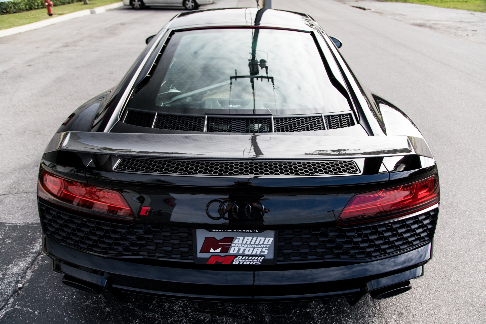 Used-2020-Audi-R8-52-quattro-V10-performance-Decennium