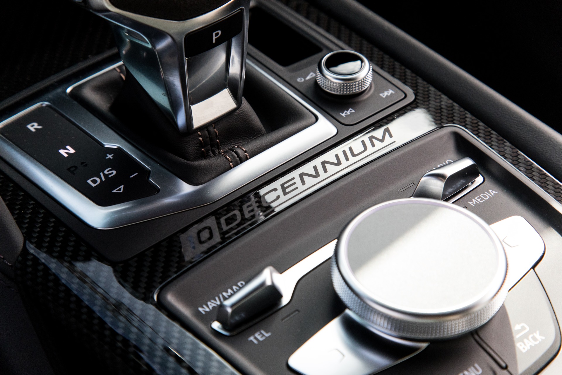 Used-2020-Audi-R8-52-quattro-V10-performance-Decennium