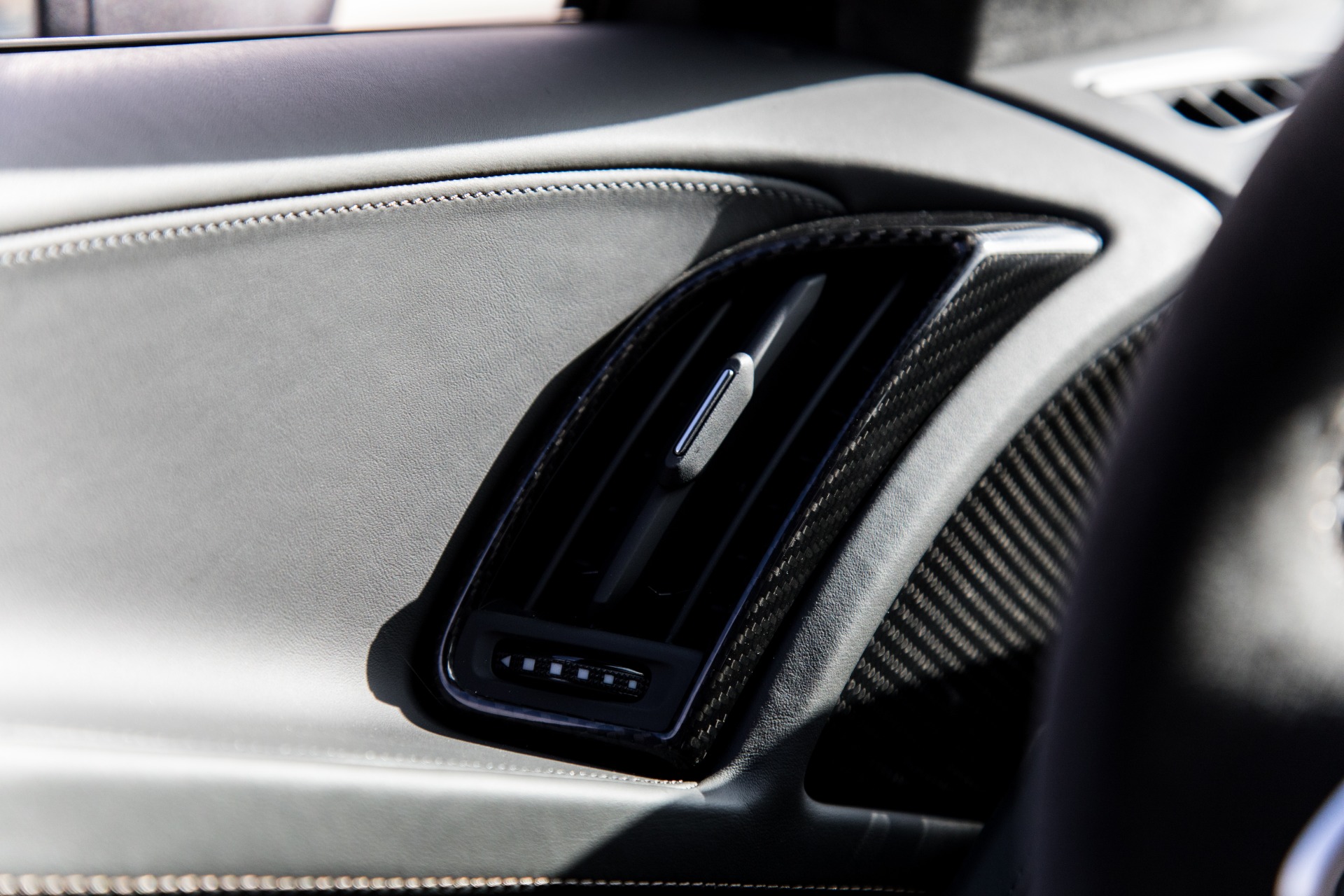 Used-2020-Audi-R8-52-quattro-V10-performance-Decennium