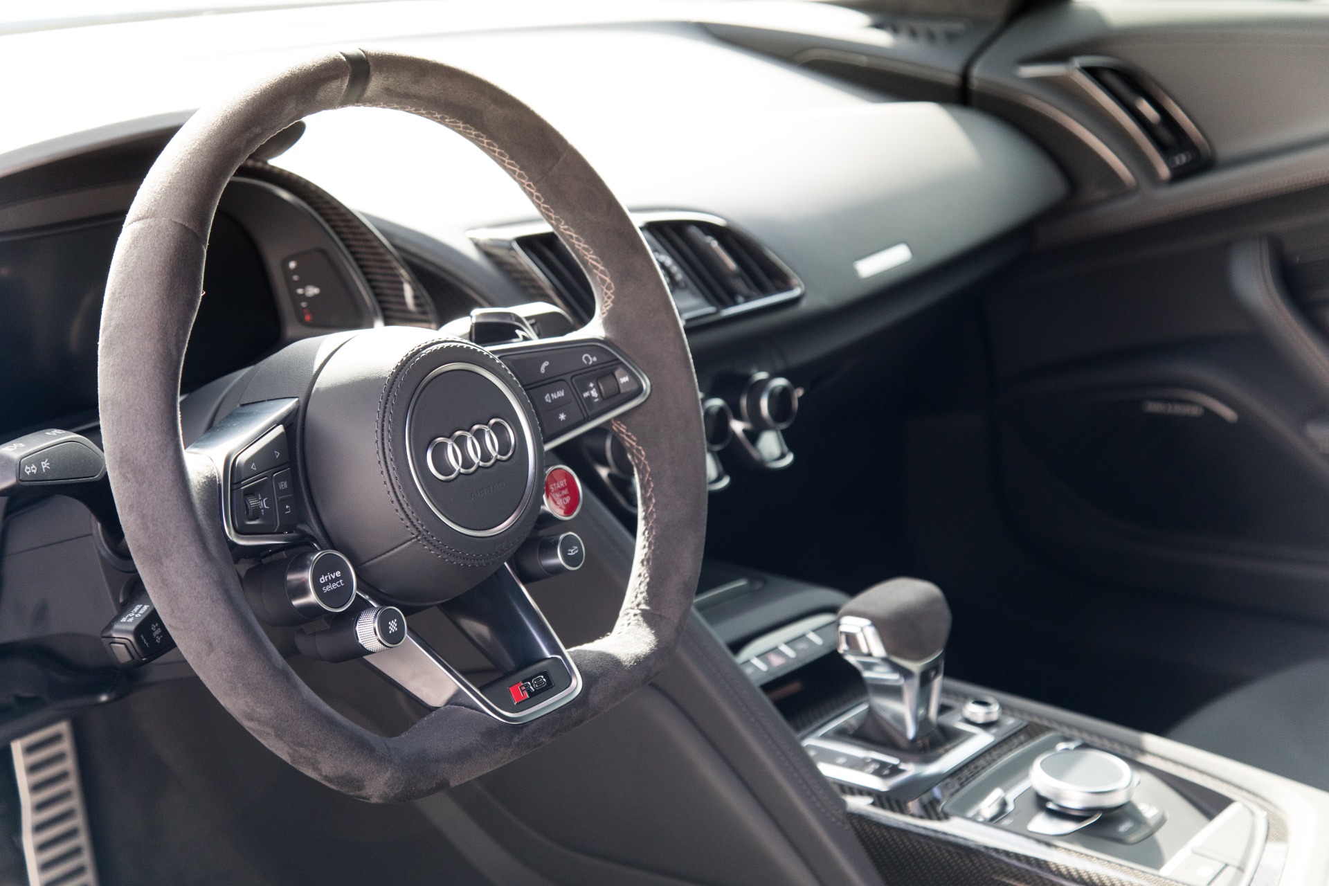 Used-2020-Audi-R8-52-quattro-V10-performance-Decennium