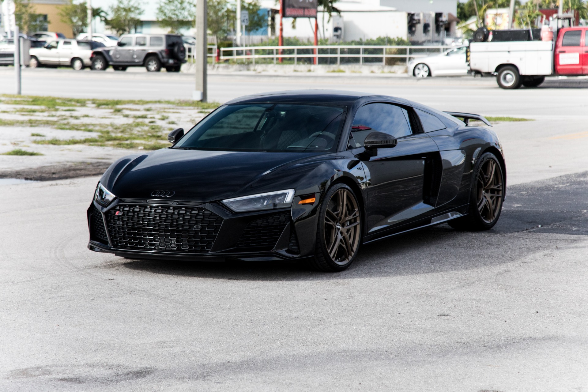 Used-2020-Audi-R8-52-quattro-V10-performance-Decennium