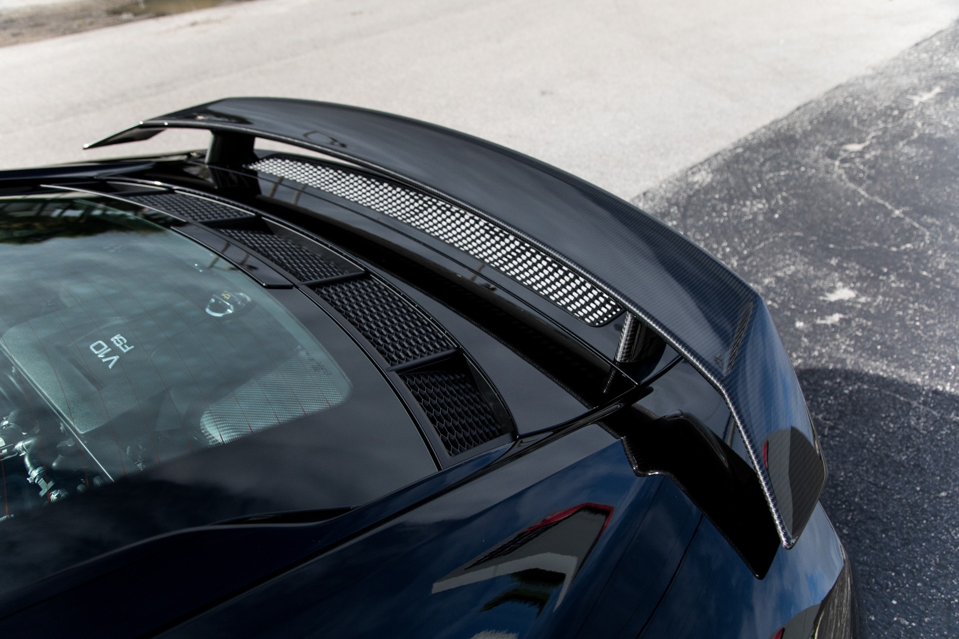 Used-2020-Audi-R8-52-quattro-V10-performance-Decennium