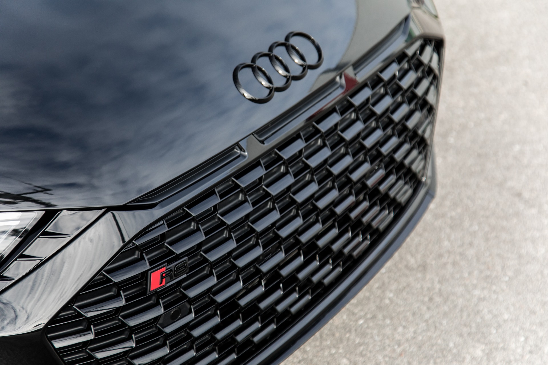 Used-2020-Audi-R8-52-quattro-V10-performance-Decennium