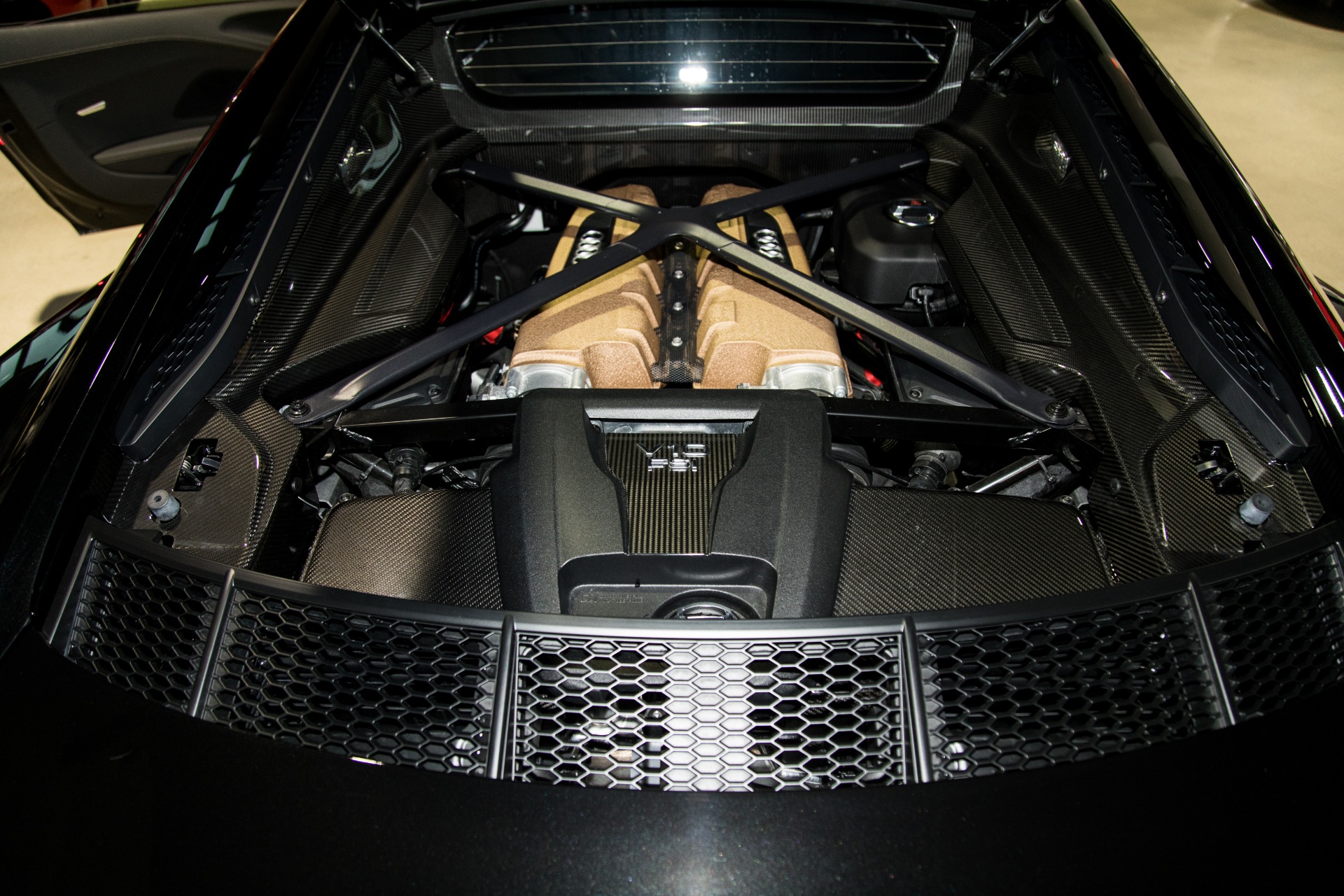 Used-2020-Audi-R8-52-quattro-V10-performance-Decennium