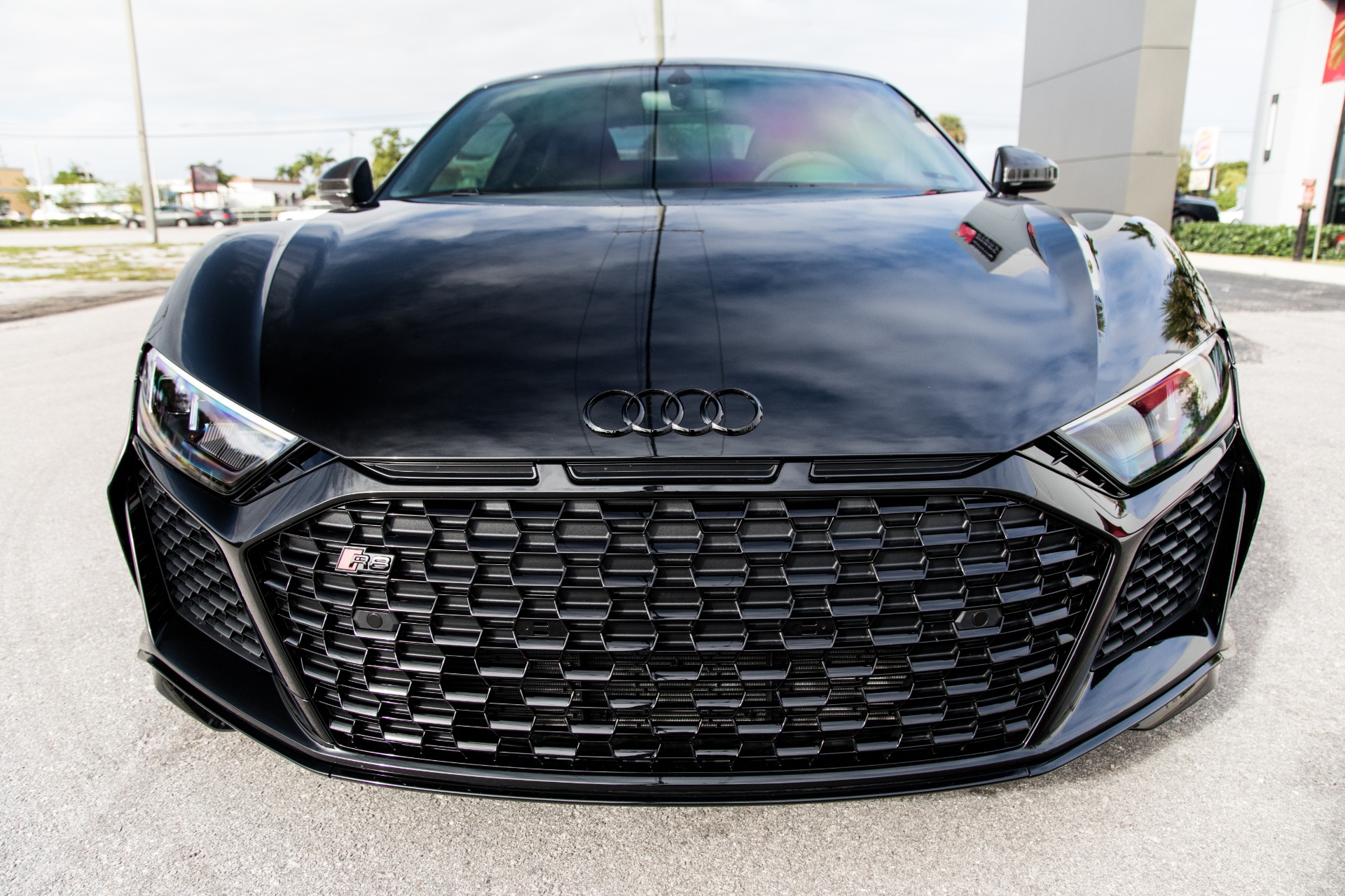 Used-2020-Audi-R8-52-quattro-V10-performance-Decennium