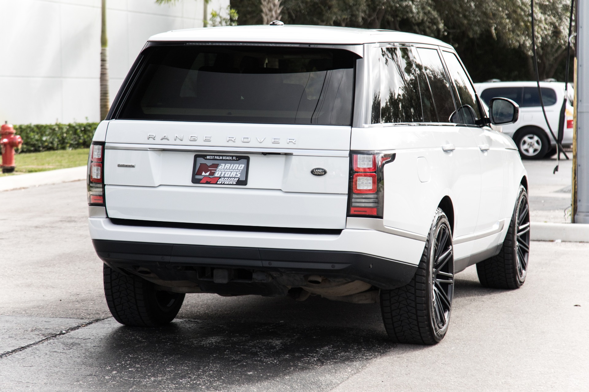 Used-2015-Land-Rover-Range-Rover-Autobiography