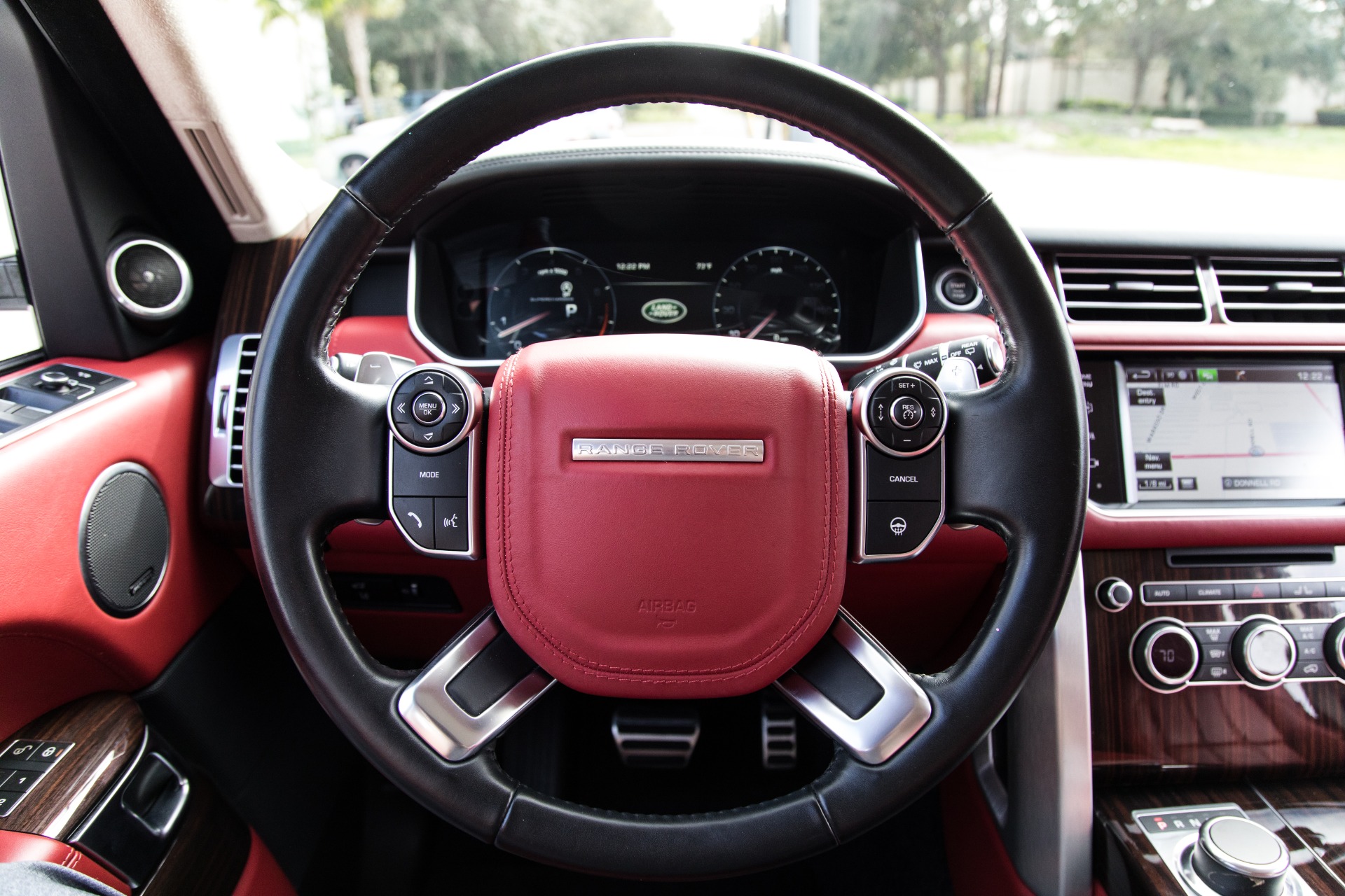 Used-2015-Land-Rover-Range-Rover-Autobiography