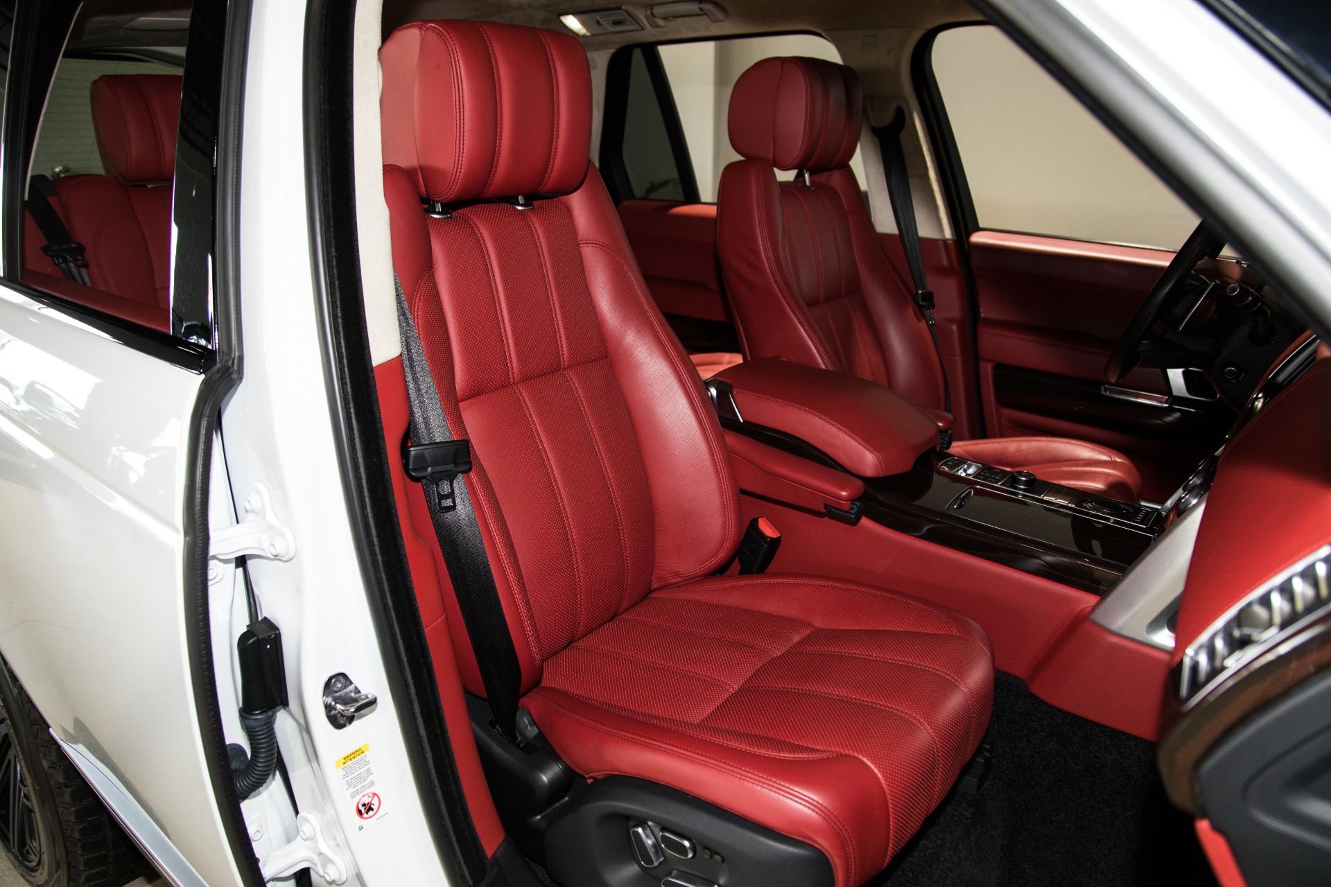 Used-2015-Land-Rover-Range-Rover-Autobiography