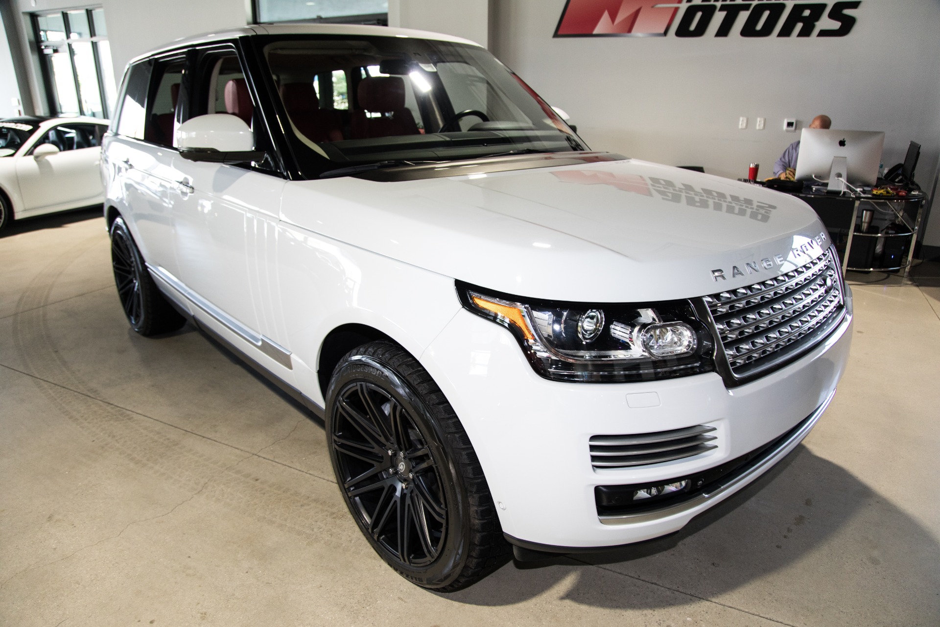 Used-2015-Land-Rover-Range-Rover-Autobiography