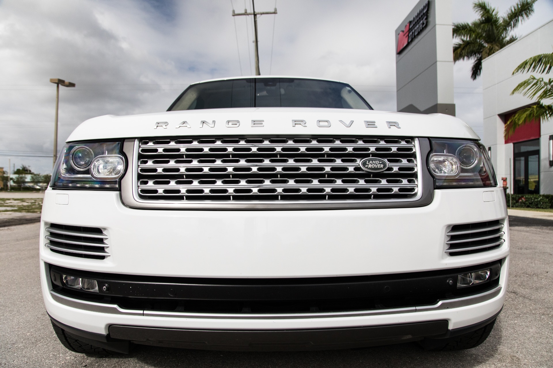 Used-2015-Land-Rover-Range-Rover-Autobiography