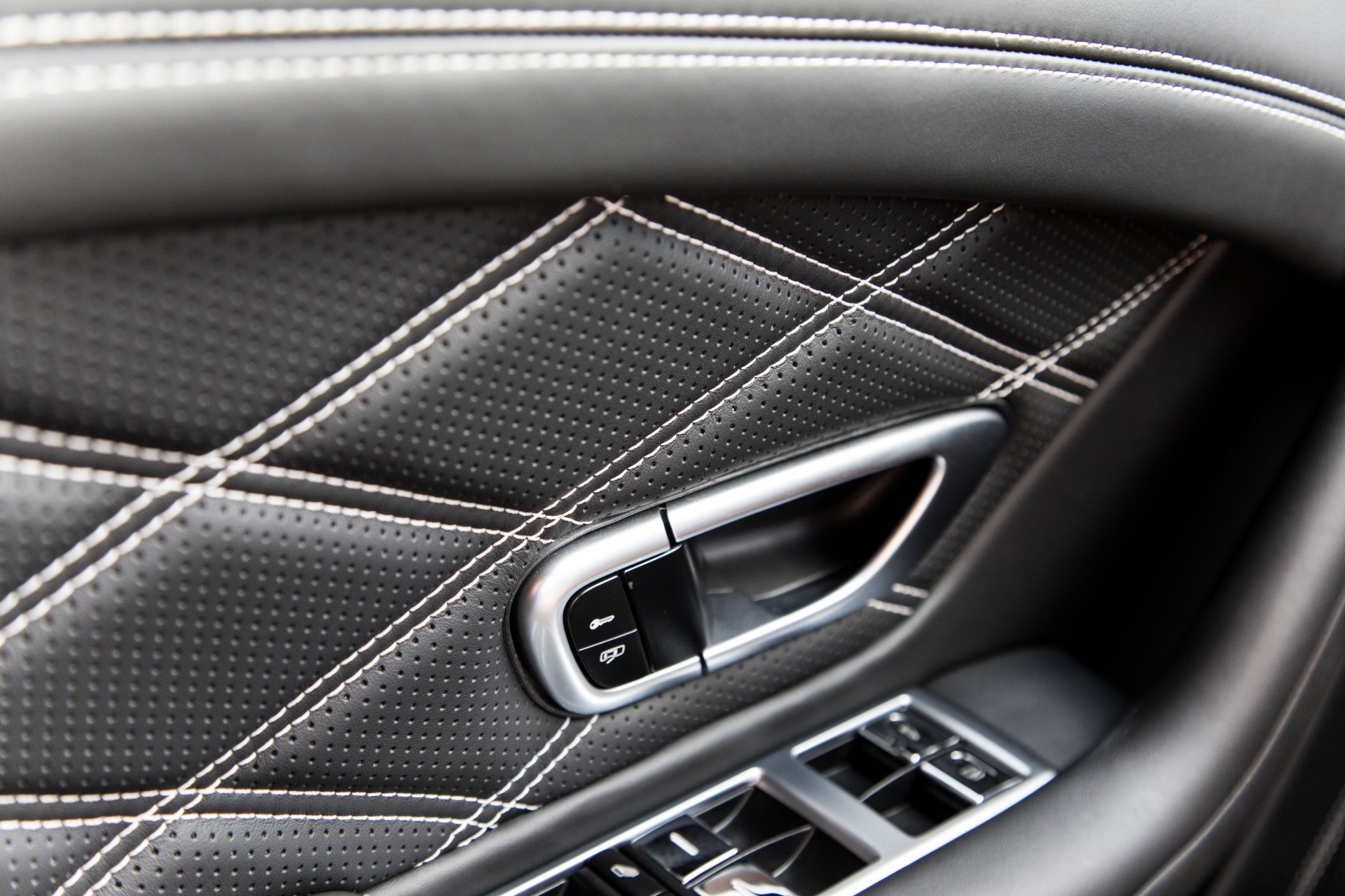 Used-2013-Bentley-Continental-GT-Speed-LeMans-Edition