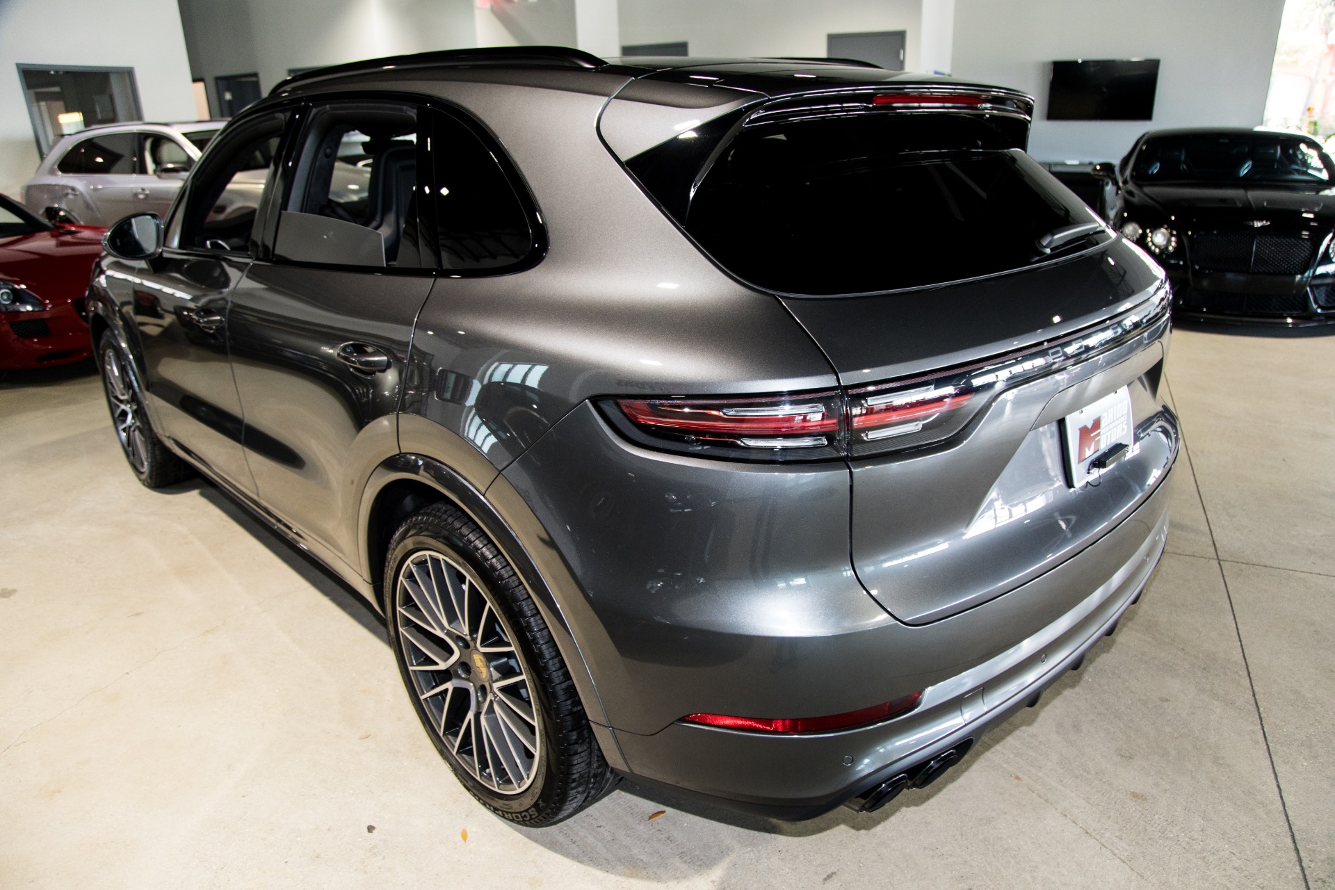 Used-2019-Porsche-Cayenne-Turbo