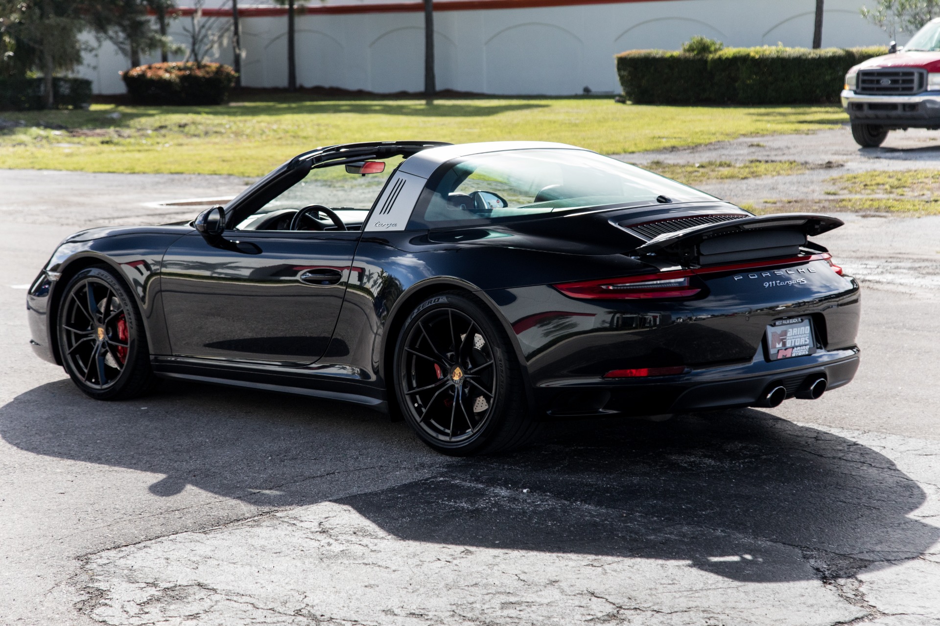 Used-2017-Porsche-911-Targa-4S