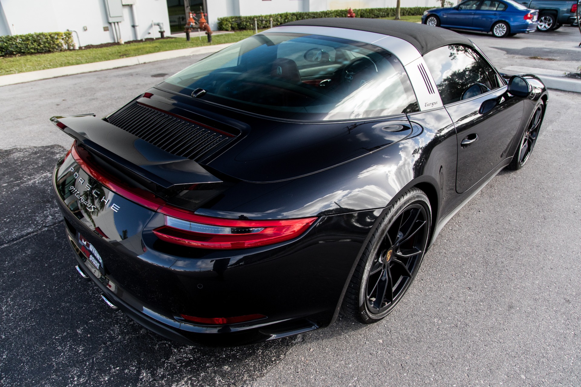 Used-2017-Porsche-911-Targa-4S
