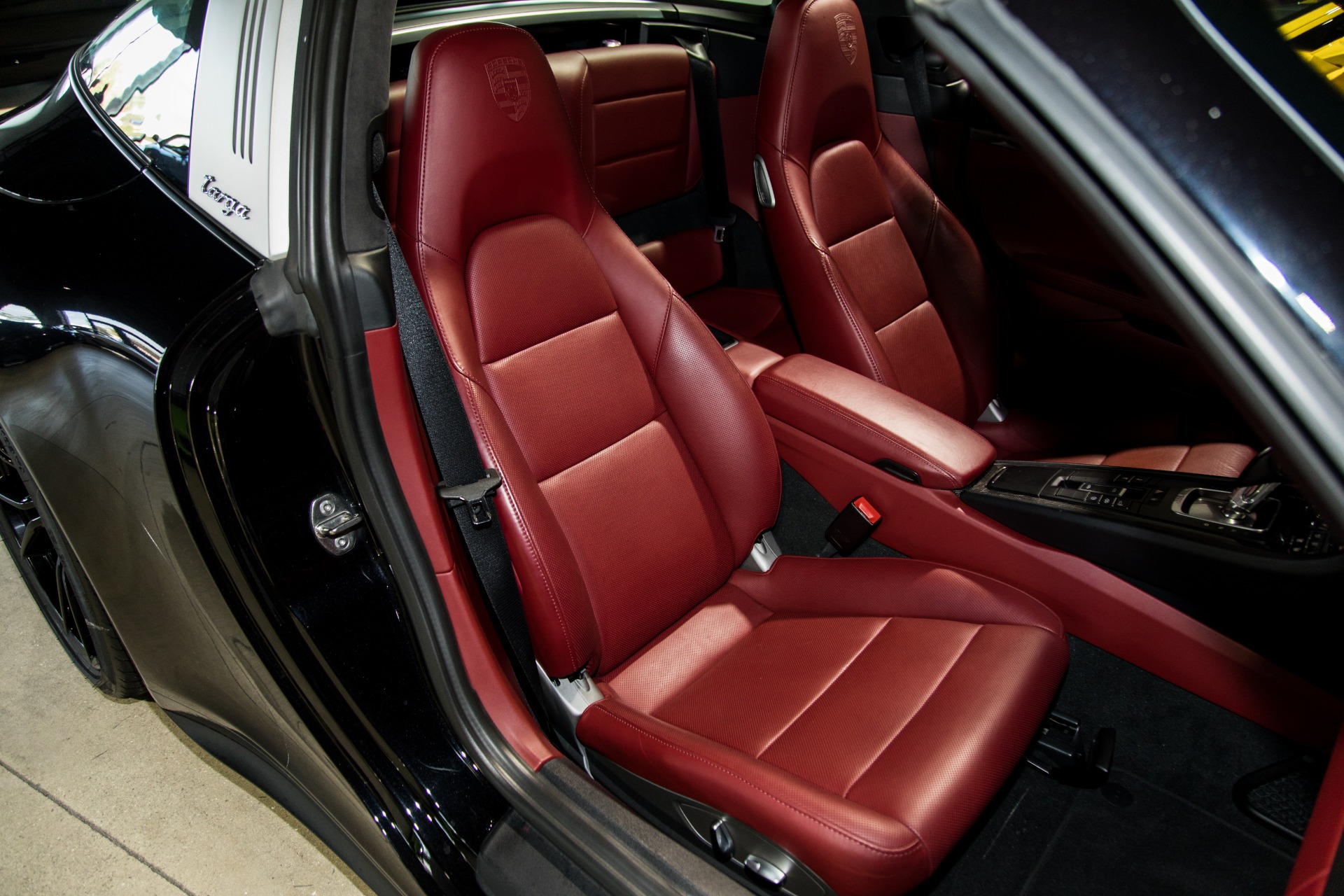 Used-2017-Porsche-911-Targa-4S