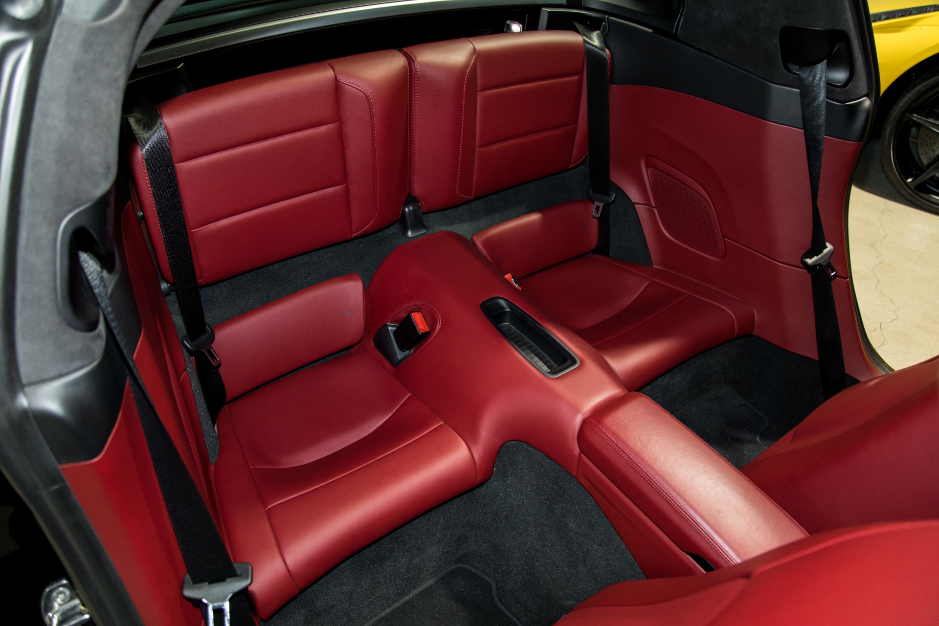 Used-2017-Porsche-911-Targa-4S
