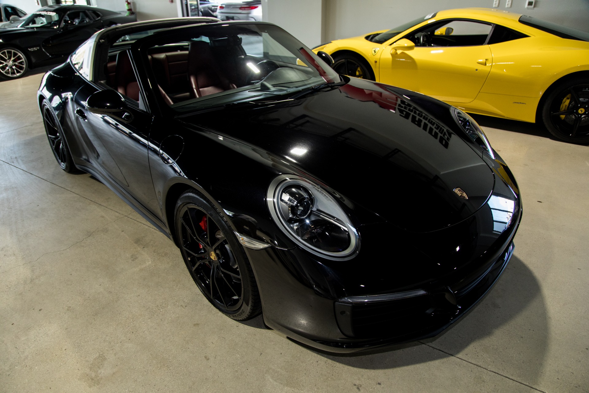 Used-2017-Porsche-911-Targa-4S